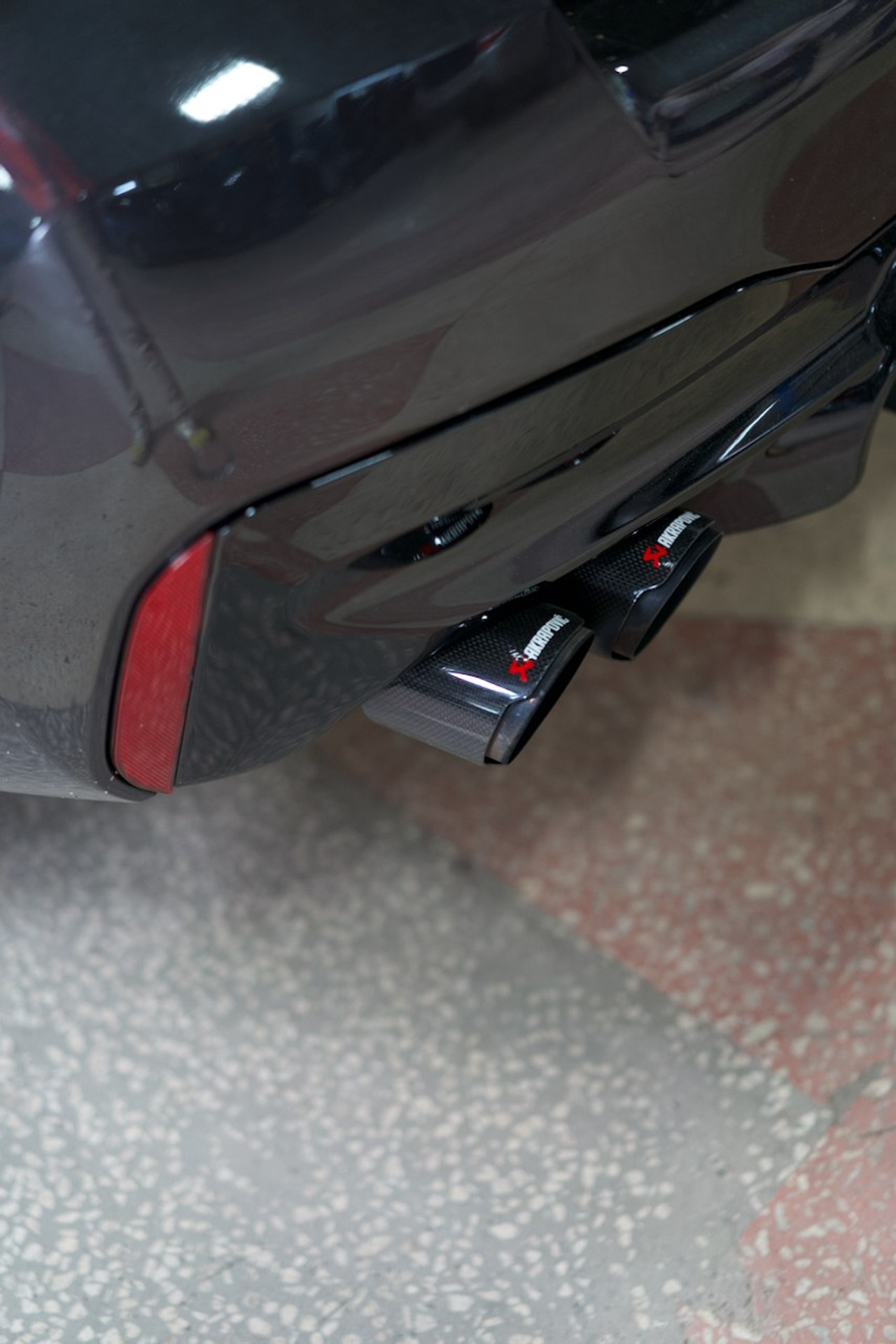 BMW 5. Провыхлоп — Тюнинг и ремонт выхлопных систем в Саратове