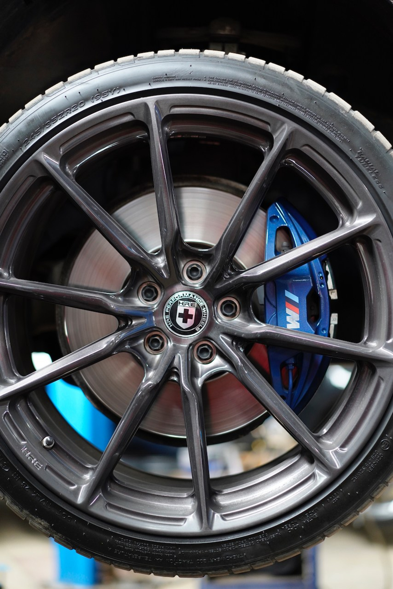 BMW 5. Провыхлоп — Тюнинг и ремонт выхлопных систем в Саратове