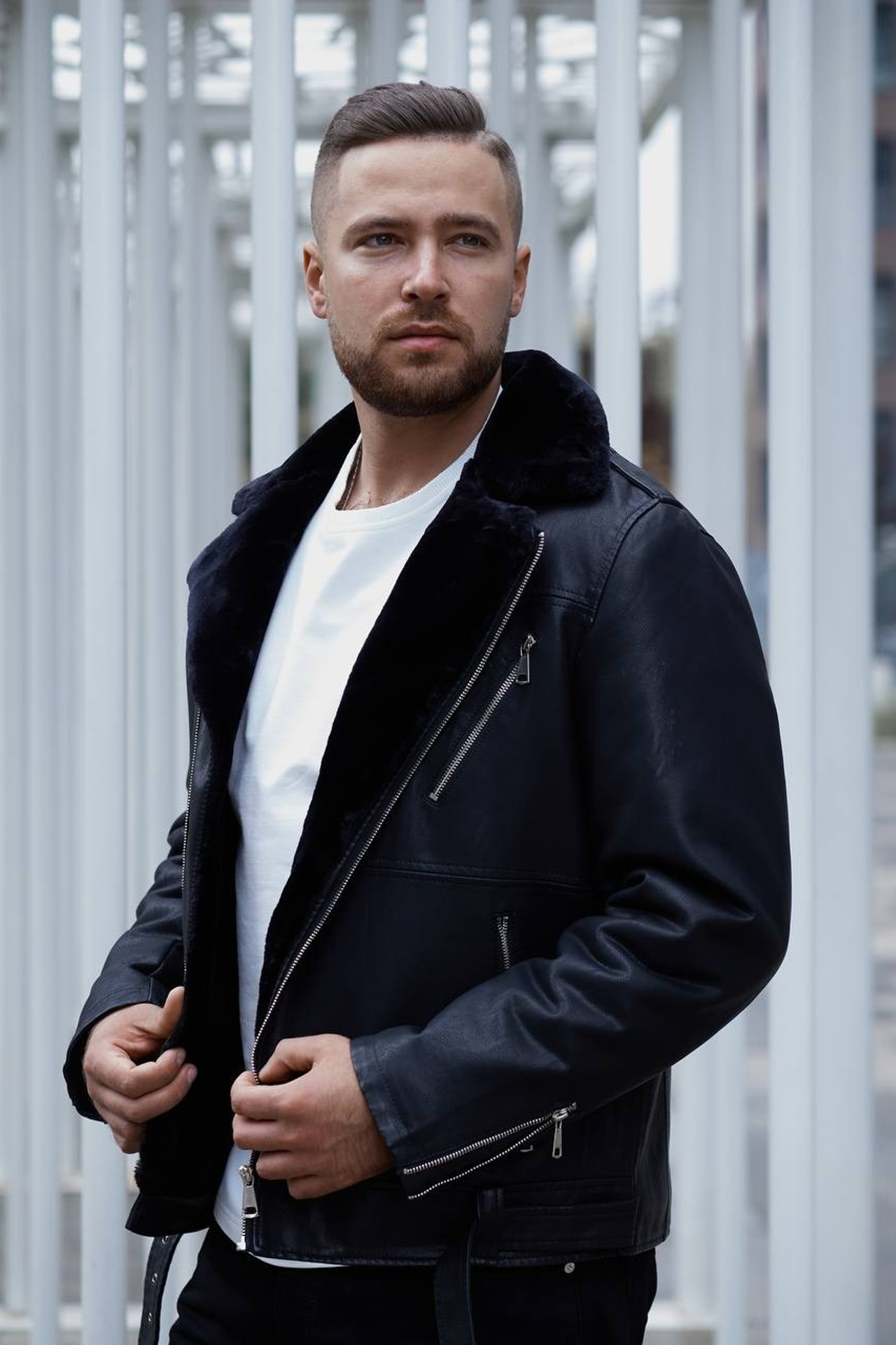 Александр 52 — XL / рост — 190. Предметная фотостудия AURA