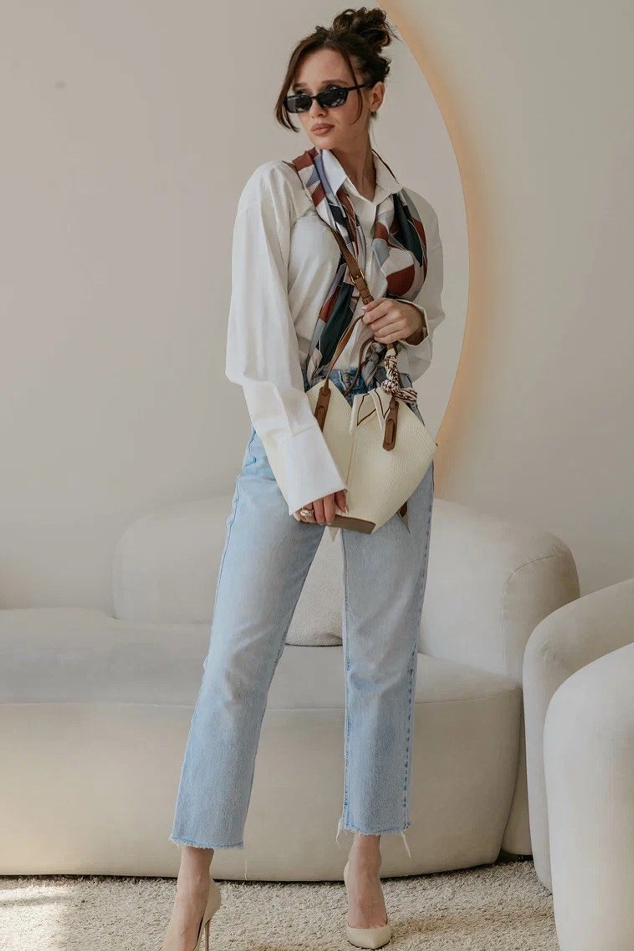 Каталог моделей девушек, женщин для маркетплейсов. Предметная фотостудия AURA