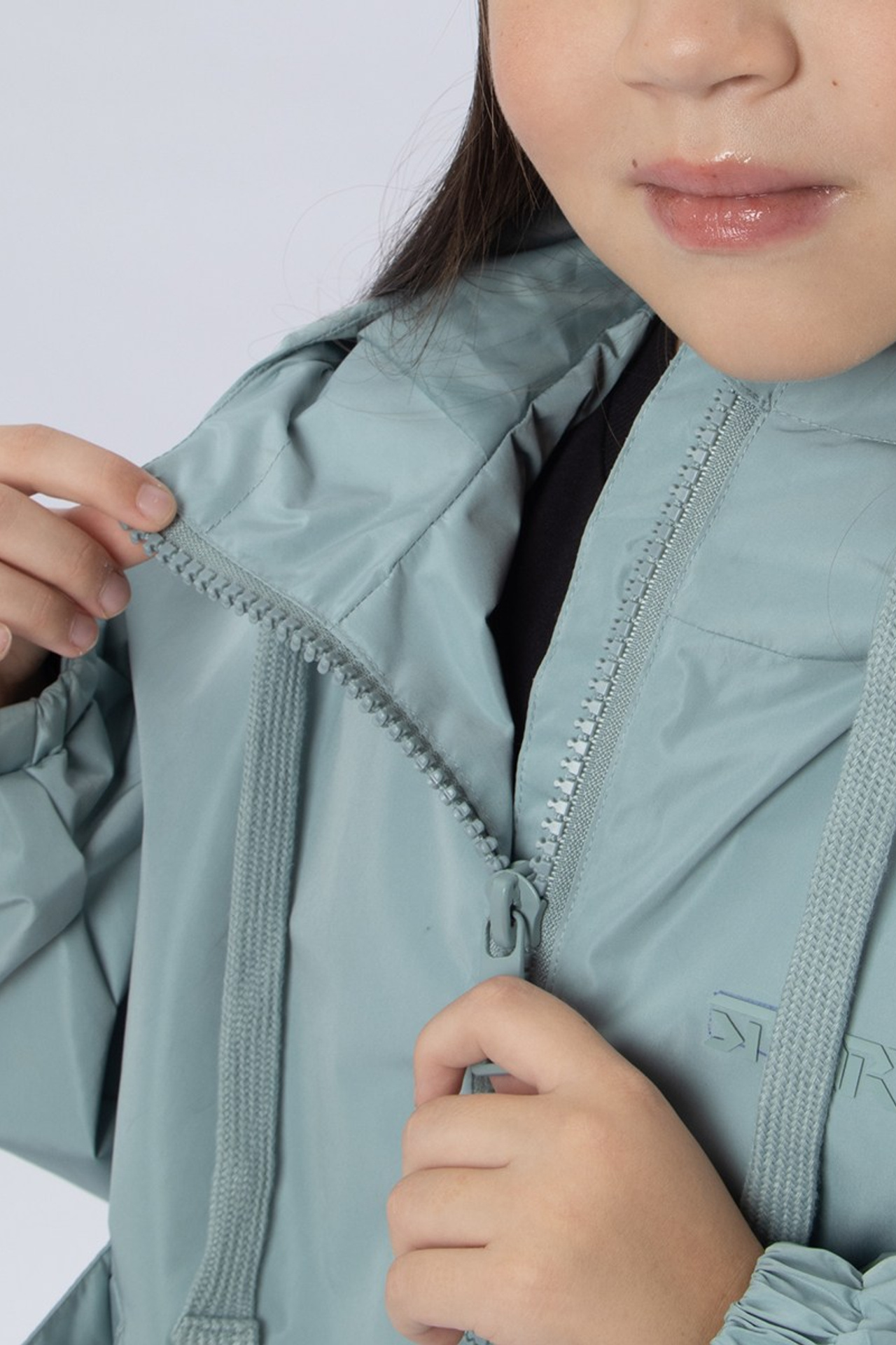 Алисия / рост 134 / 7 лет. Предметная фотостудия AURA