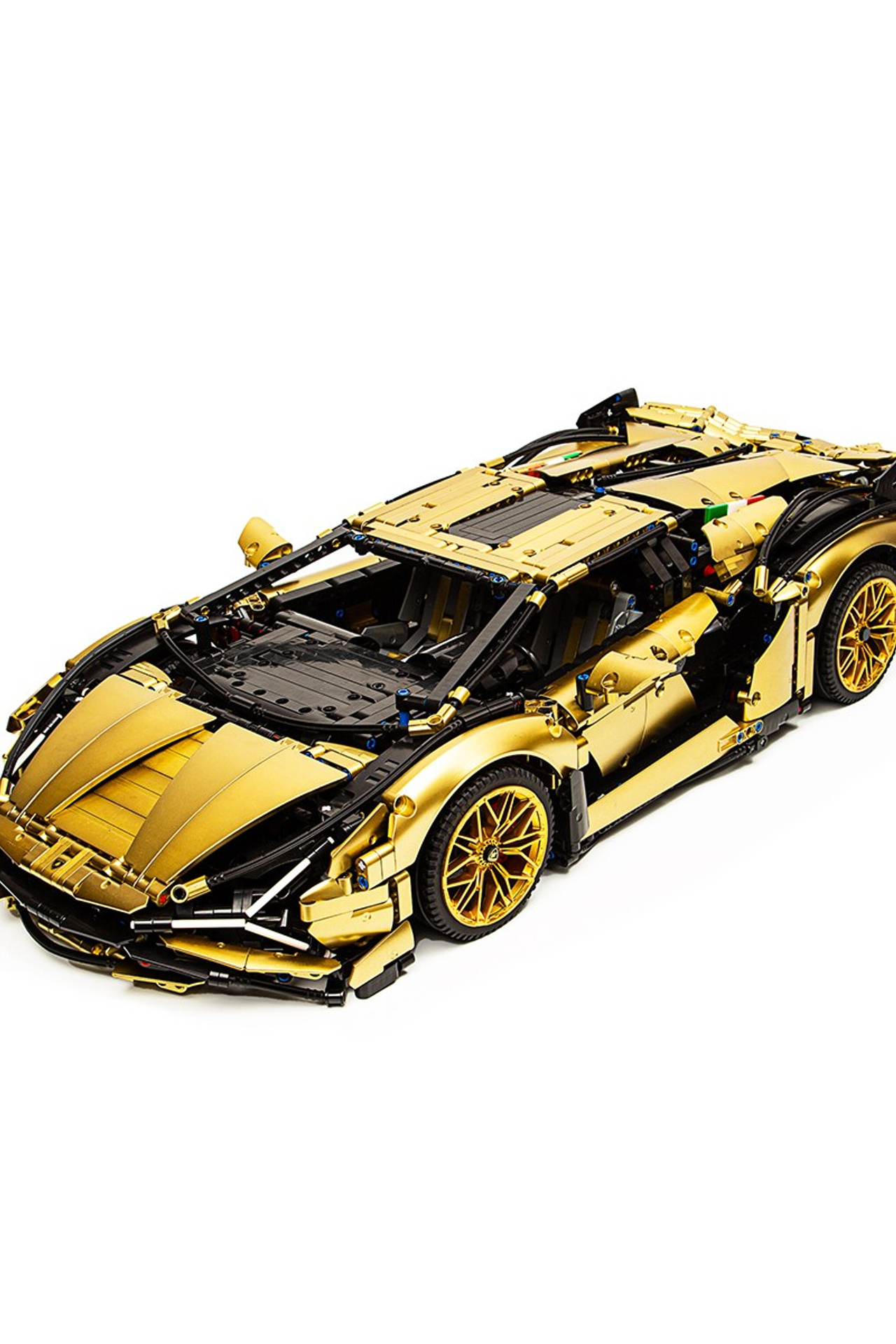 Съёмка детских товаров и игрушек для маркетплейсов | Москва Фотостудия AURA | АУРА. Предметная фотостудия AURA