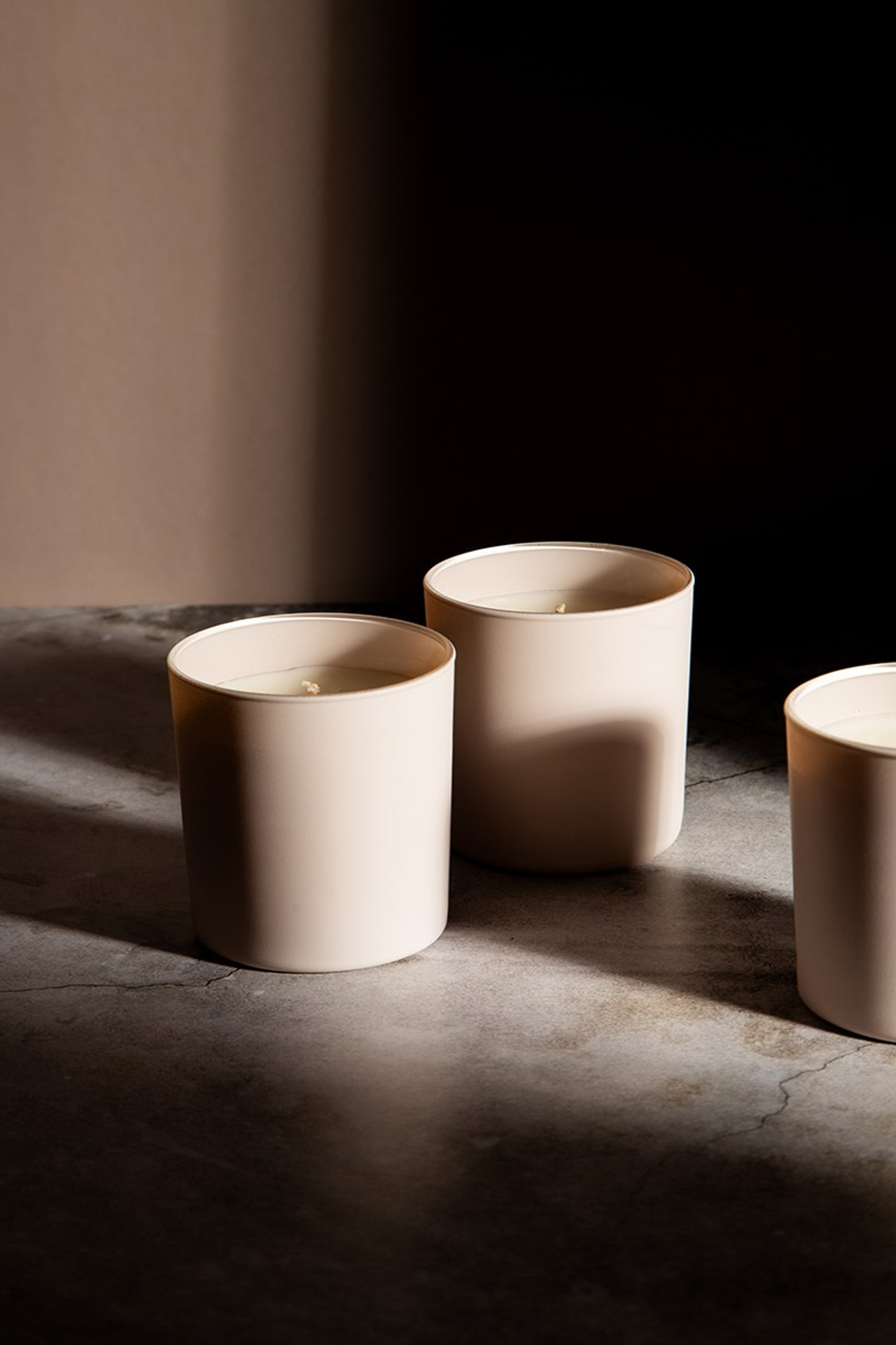 Фото свечей для каталога и маркетплейсов | Москва Фотостудия AURA | АУРА. Предметная фотостудия AURA