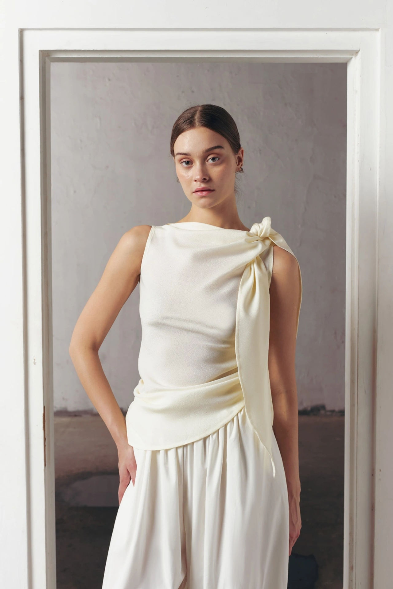 BOOK. MONSTERA MODELS