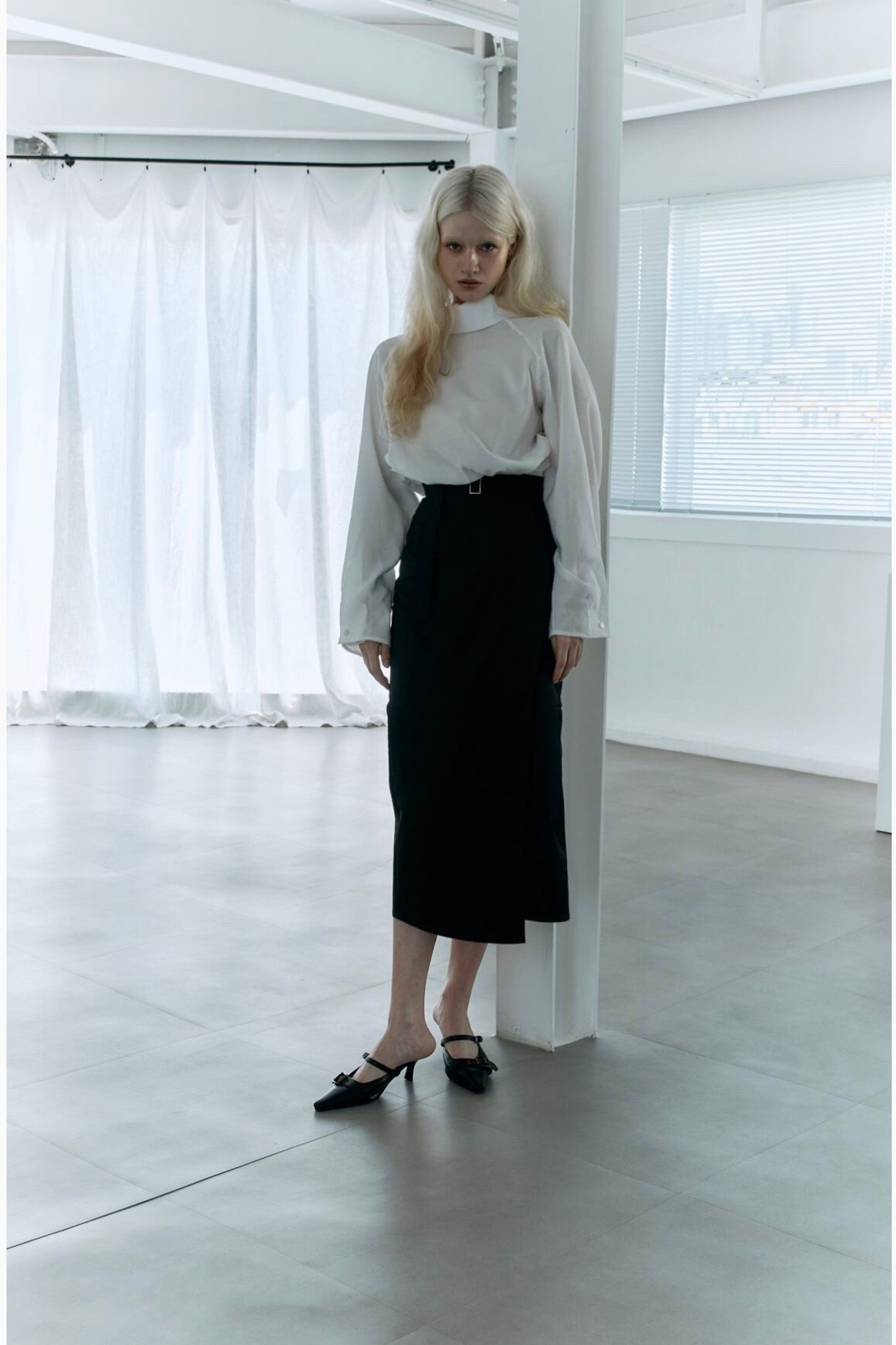 BOOK. MONSTERA MODELS