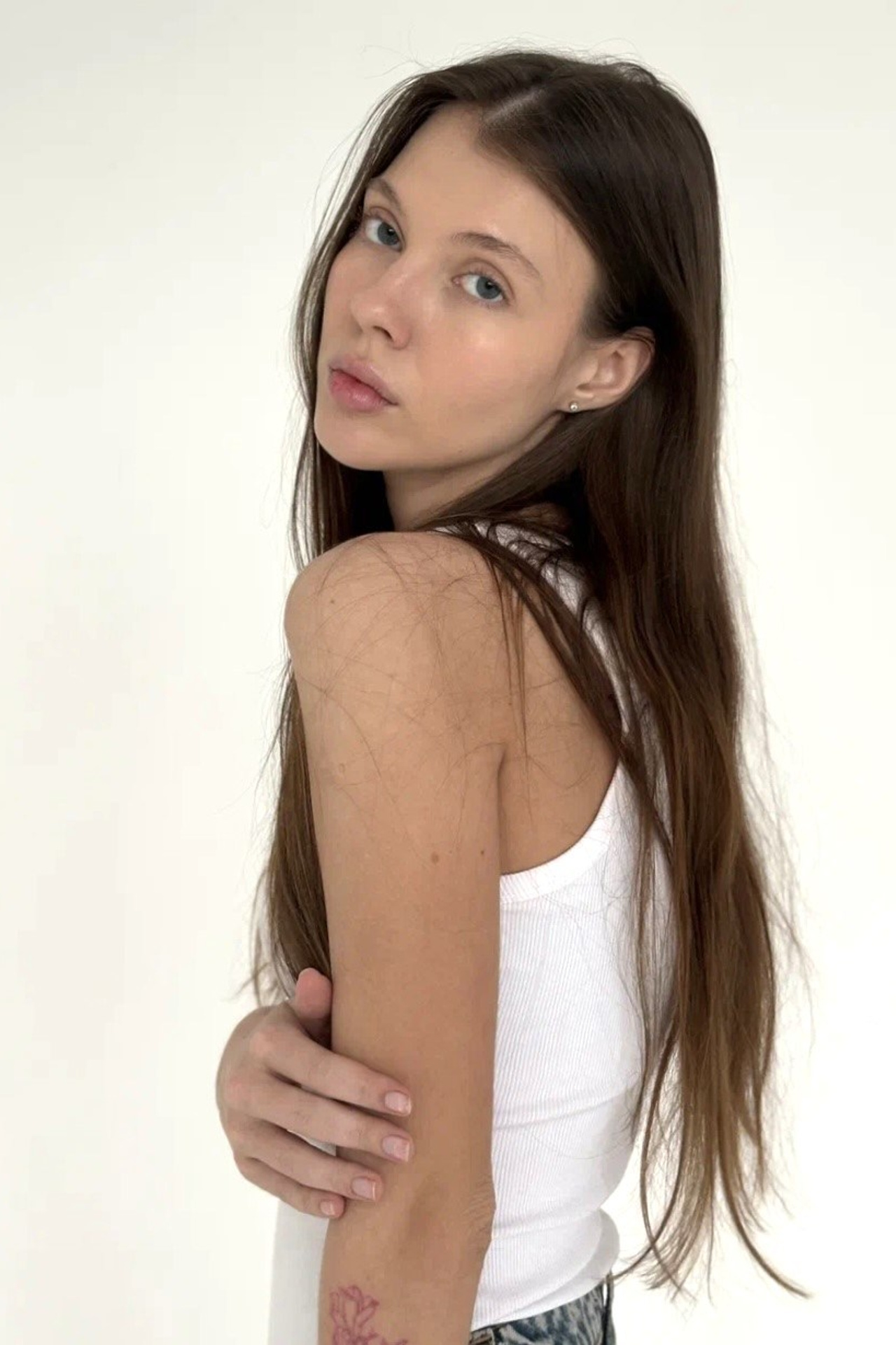 SNAPS. MONSTERA MODELS