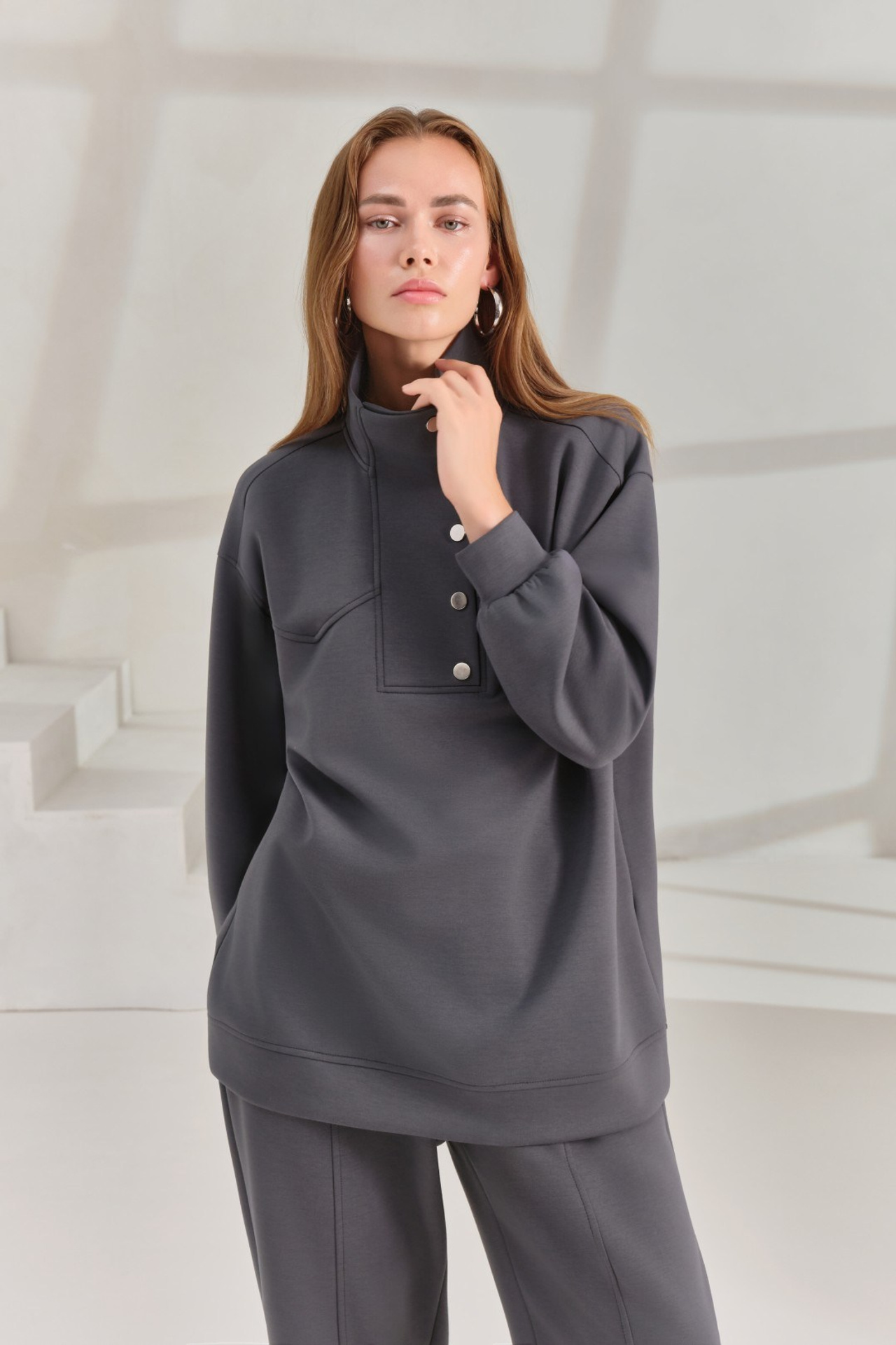 BOOK. MONSTERA MODELS