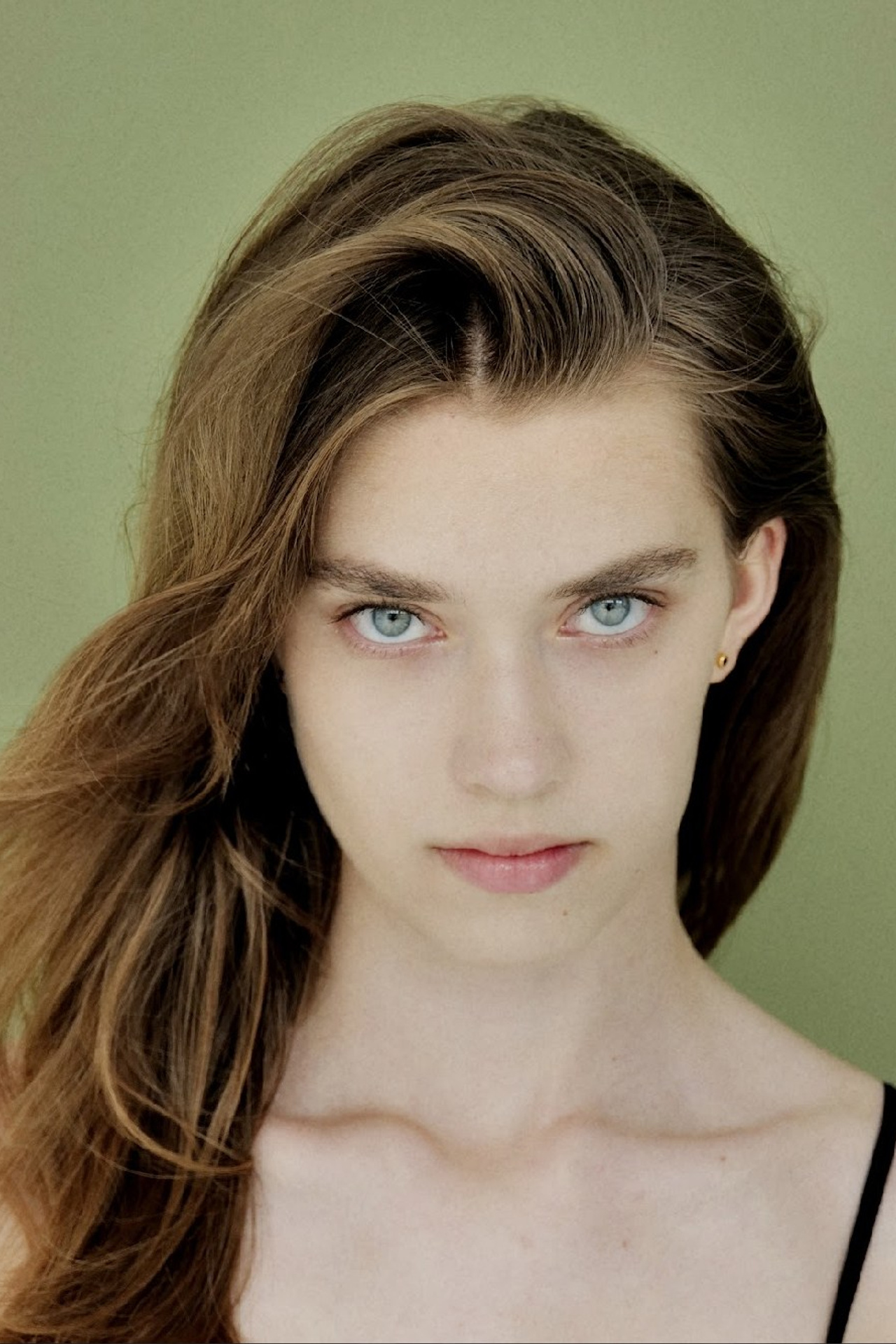 BOOK. MONSTERA MODELS