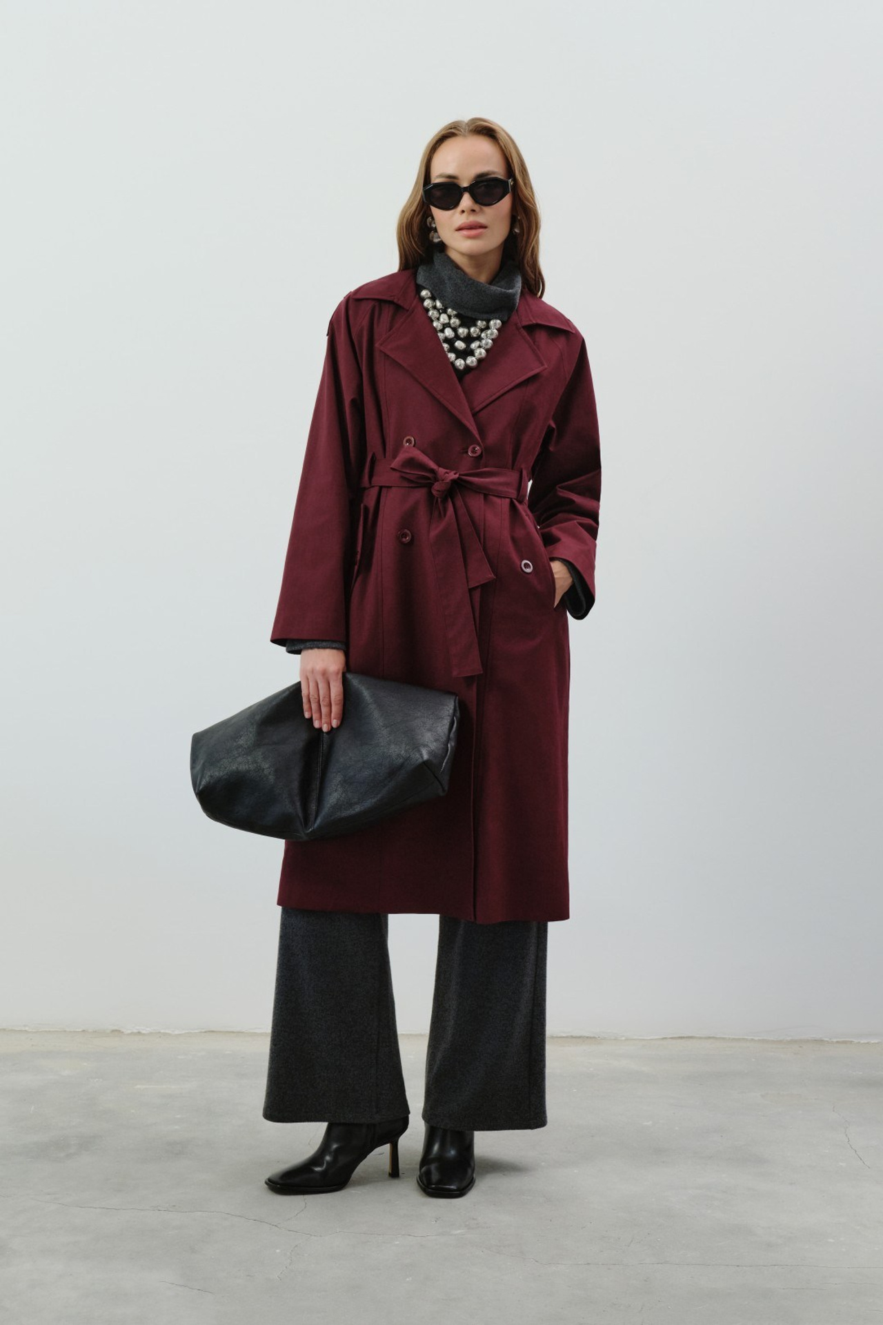 BOOK. MONSTERA MODELS