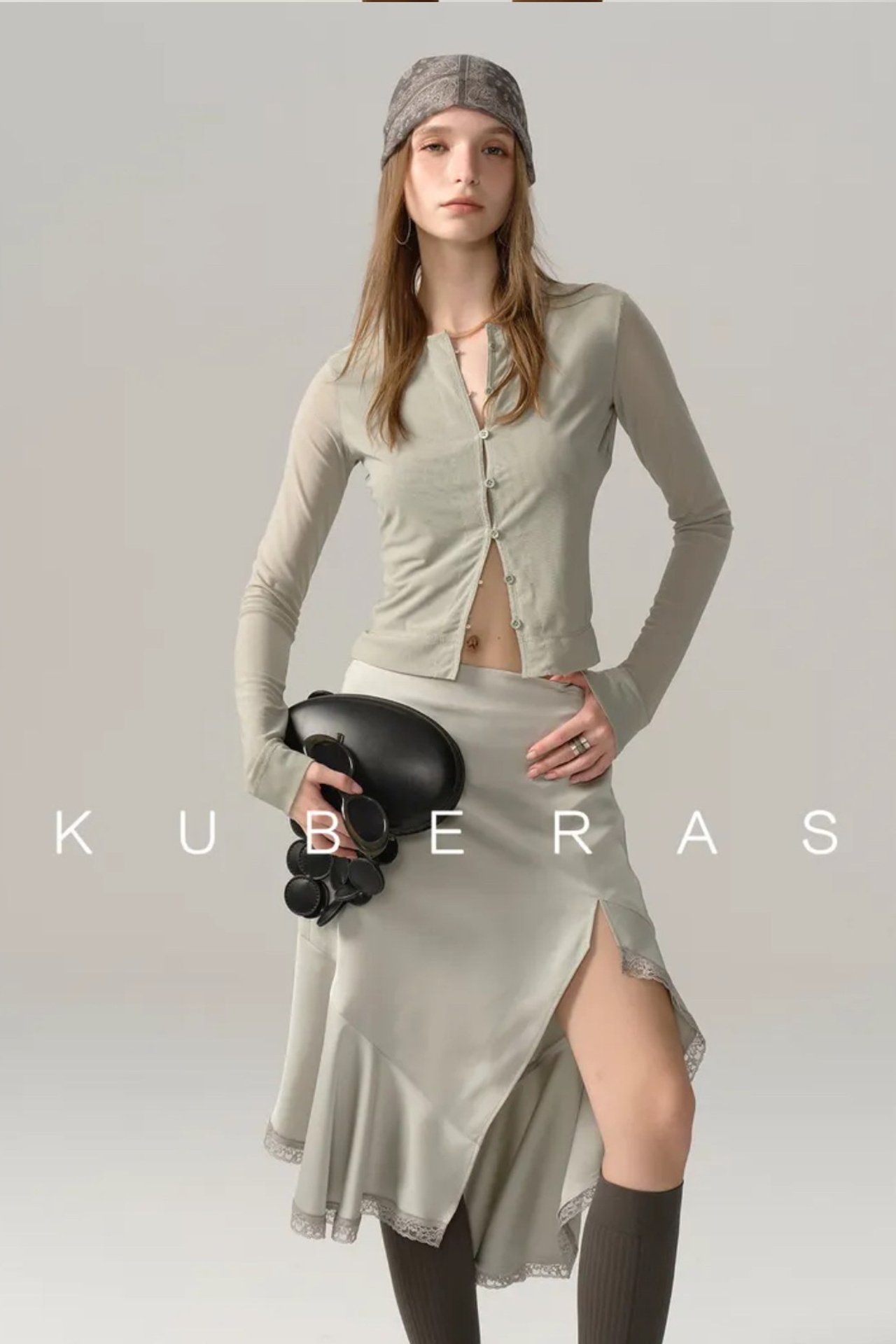 BOOK. MONSTERA MODELS