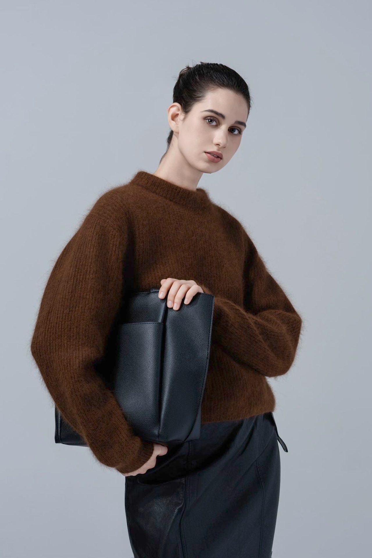 BOOK. MONSTERA MODELS