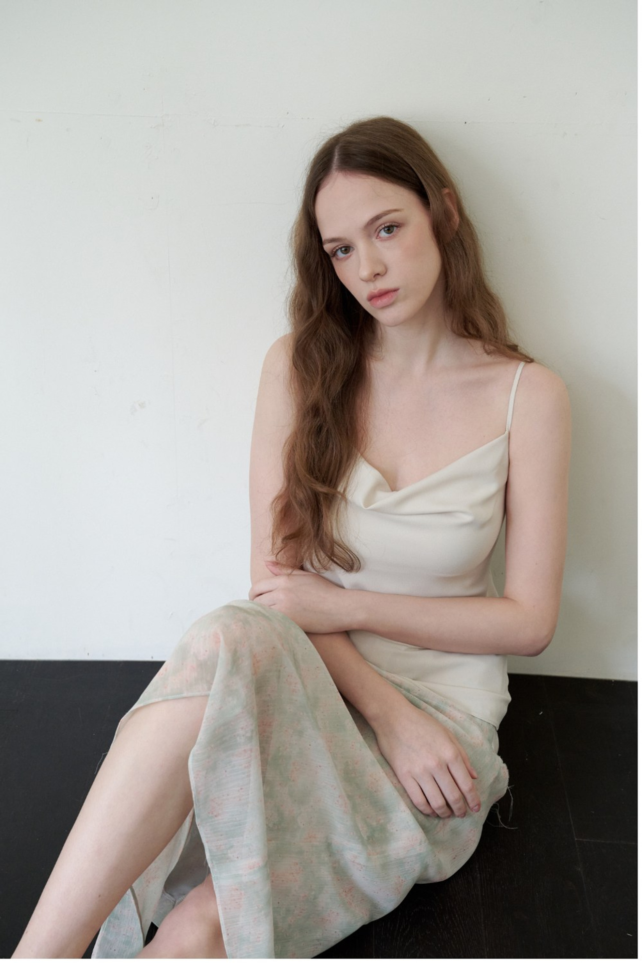 BOOK. MONSTERA MODELS