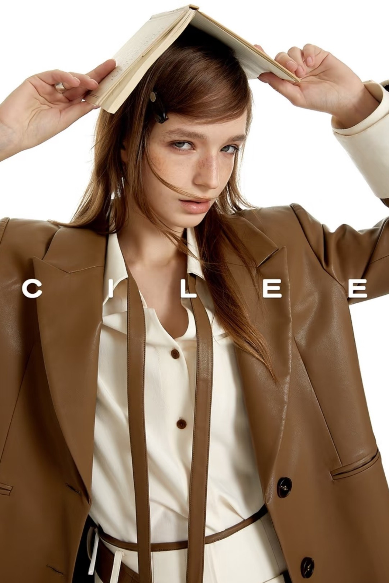 BOOK. MONSTERA MODELS