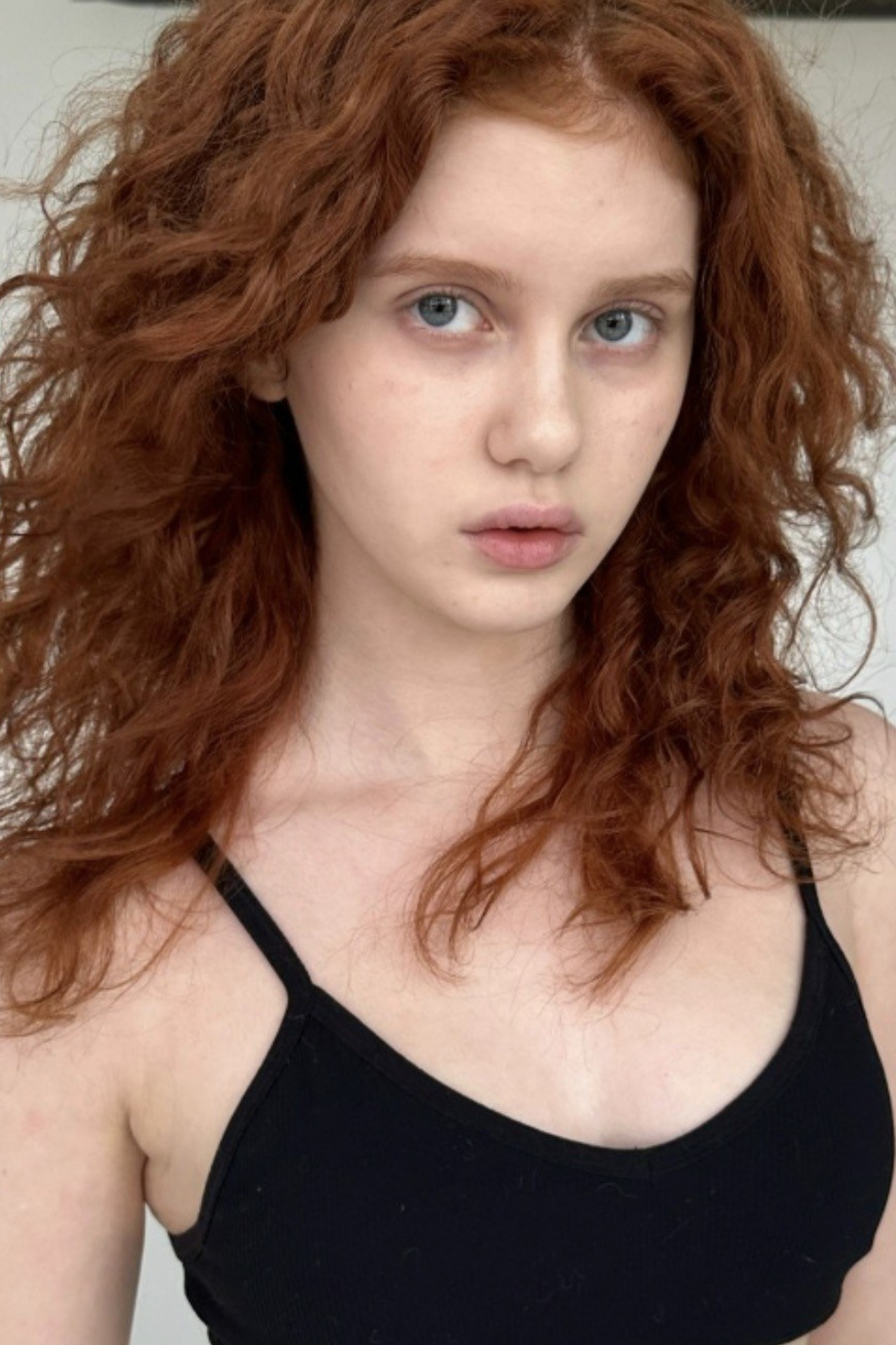 SNAPS. MONSTERA MODELS