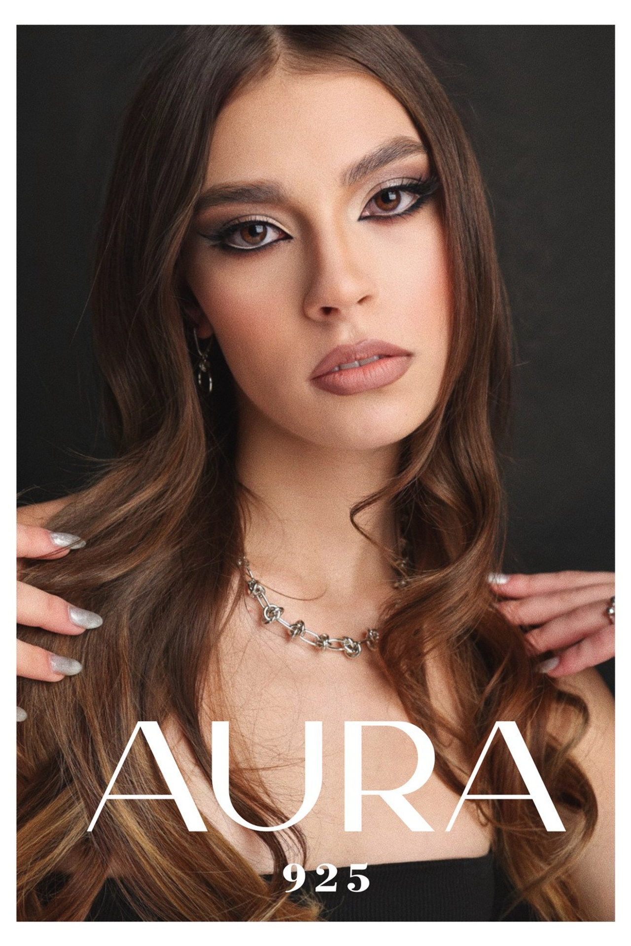 BOOK. MONSTERA MODELS
