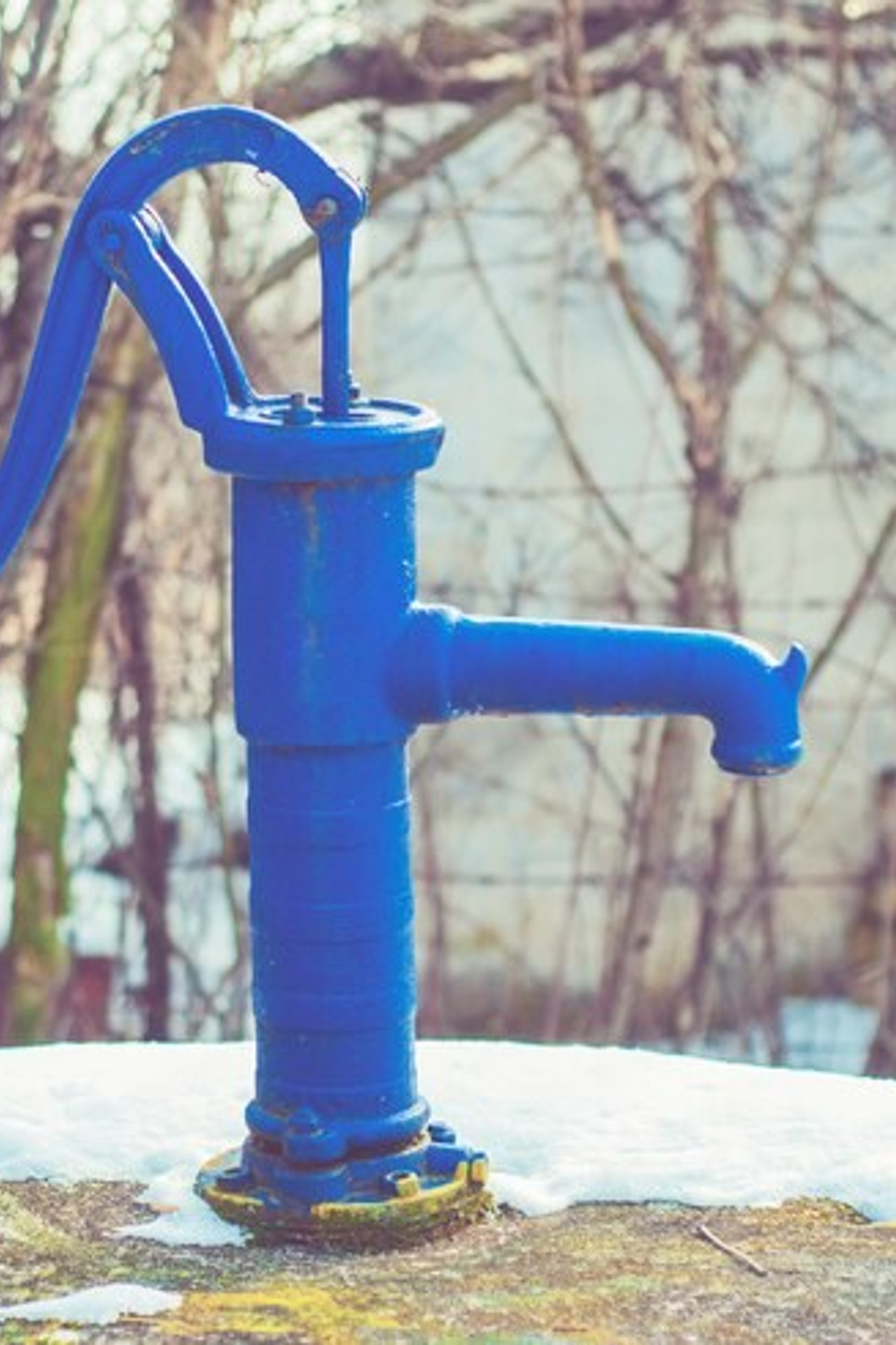 Скважина, ввод воды в&nbsp;дом