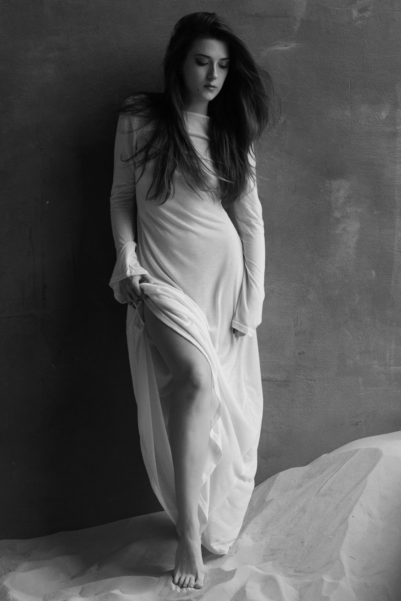 Настя в песках. Фотограф Инесса Фокина