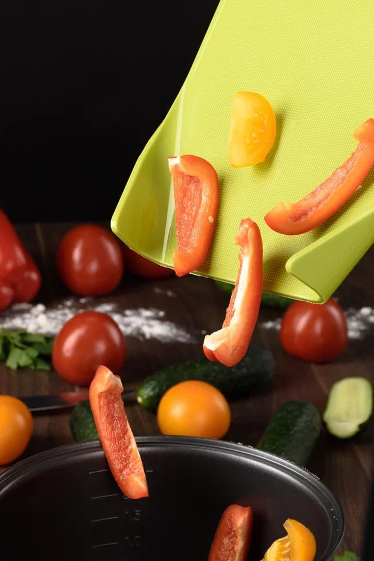 Фото товаров в композиции для рекламы и соцсетей. Gramy-studio: фото, видео, инфографика и 3D визуализация для маркетплейсов