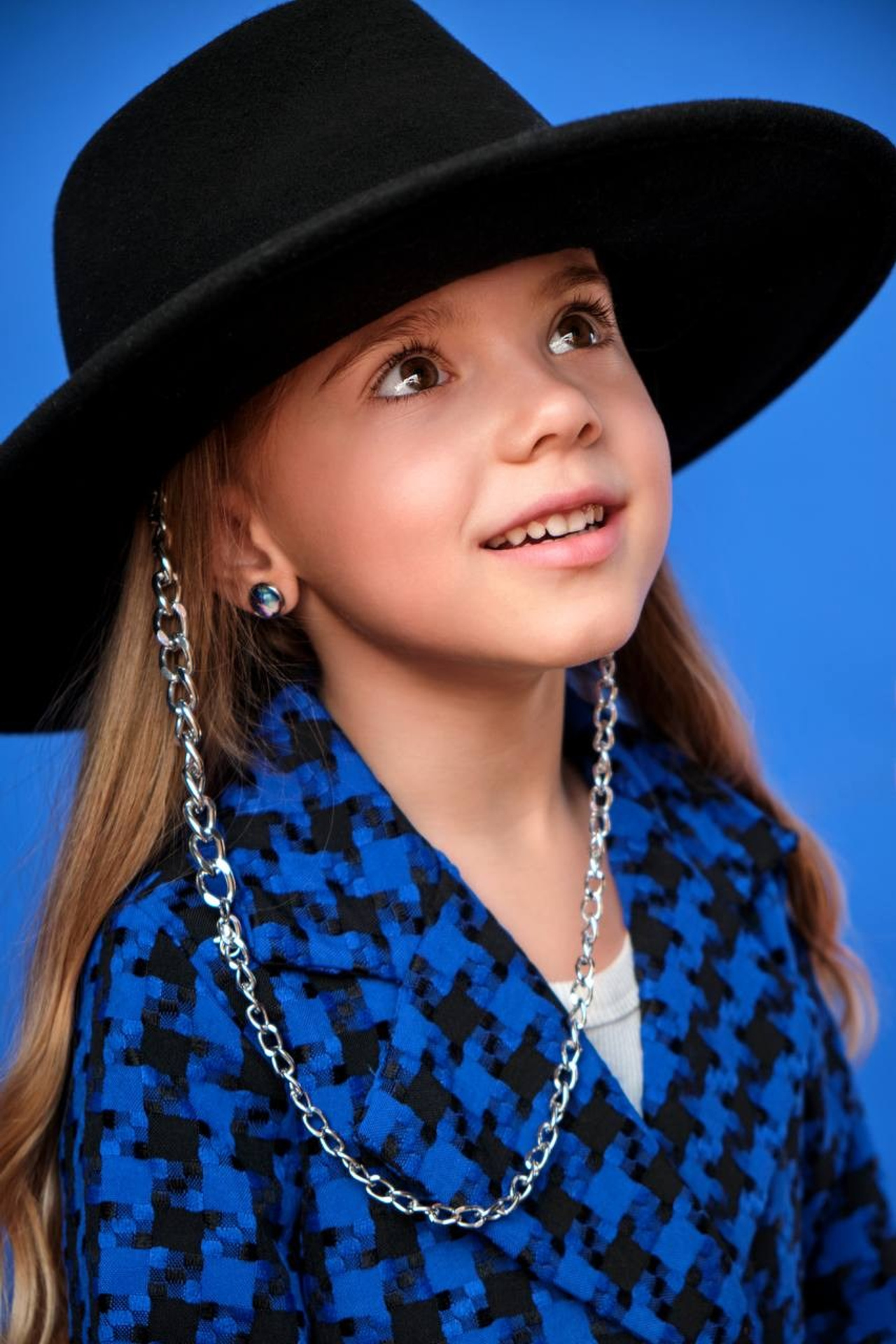 Каталог (6000/час). Gramy-studio: фото, видео, инфографика и 3D визуализация для маркетплейсов