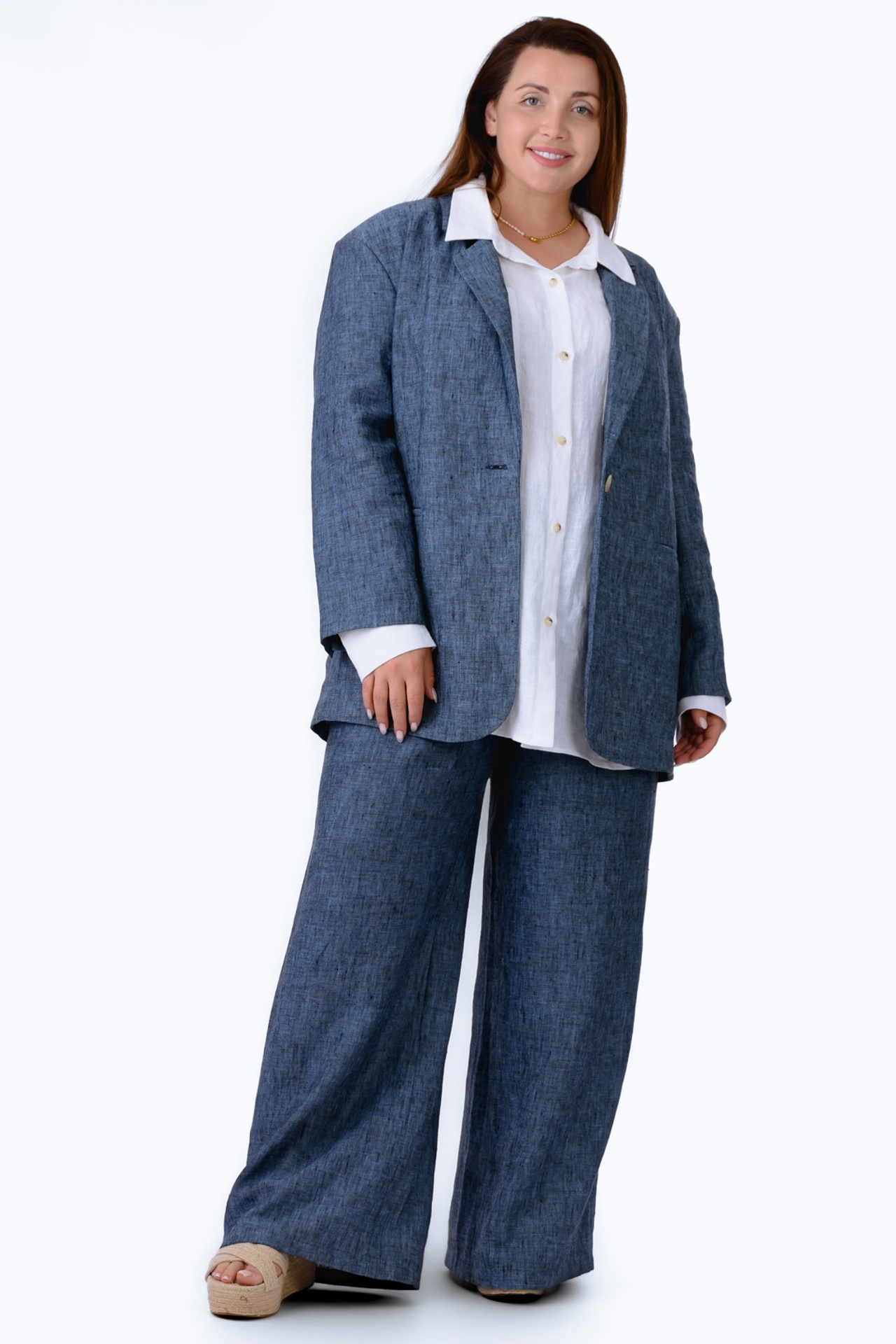 Фотосъемка женской одежды и аксессуаров для маркетплейсов. Gramy-studio: фото, видео, инфографика и 3D визуализация для маркетплейсов