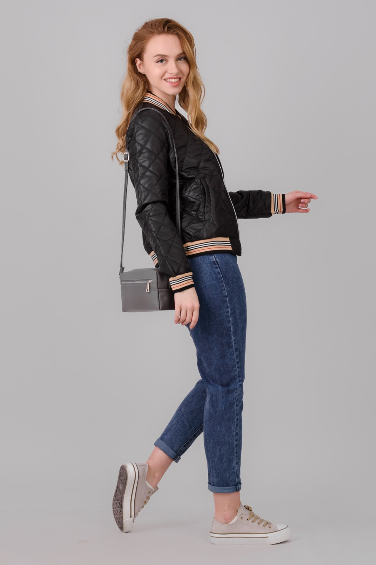 Фотосъемка женской одежды и аксессуаров для маркетплейсов. Gramy-studio: фото, видео, инфографика и 3D визуализация для маркетплейсов