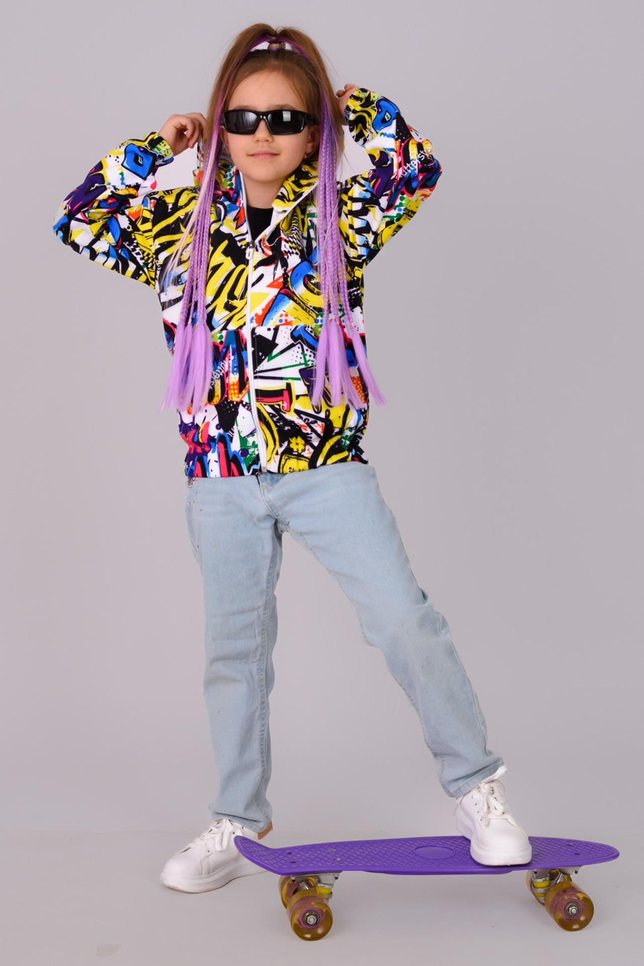 Фотосъемка детской одежды для интернет-магазинов. Gramy-studio: фото, видео, инфографика и 3D визуализация для маркетплейсов