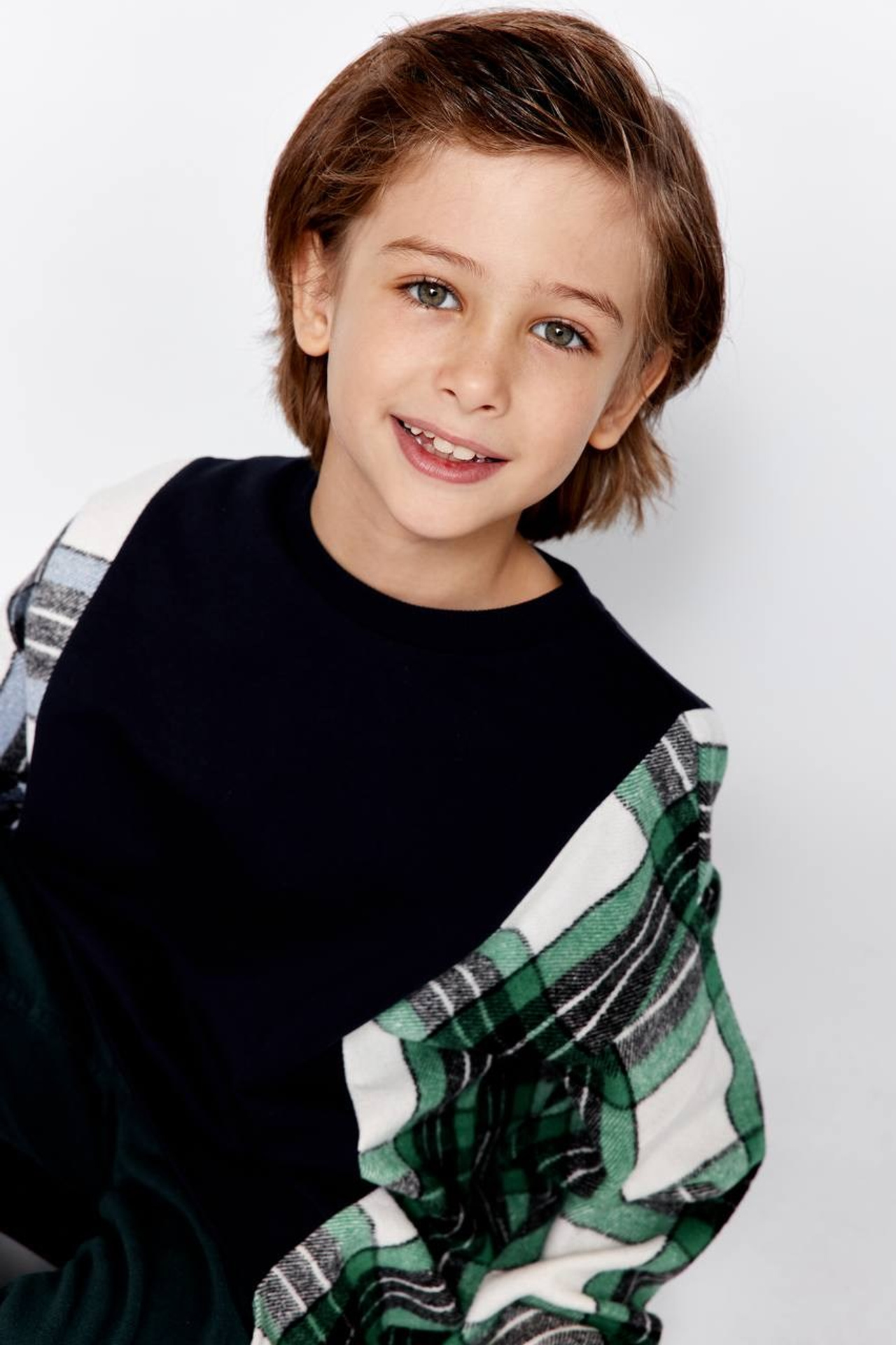 Каталог (5000/час). Gramy-studio: фото, видео, инфографика и 3D визуализация для маркетплейсов