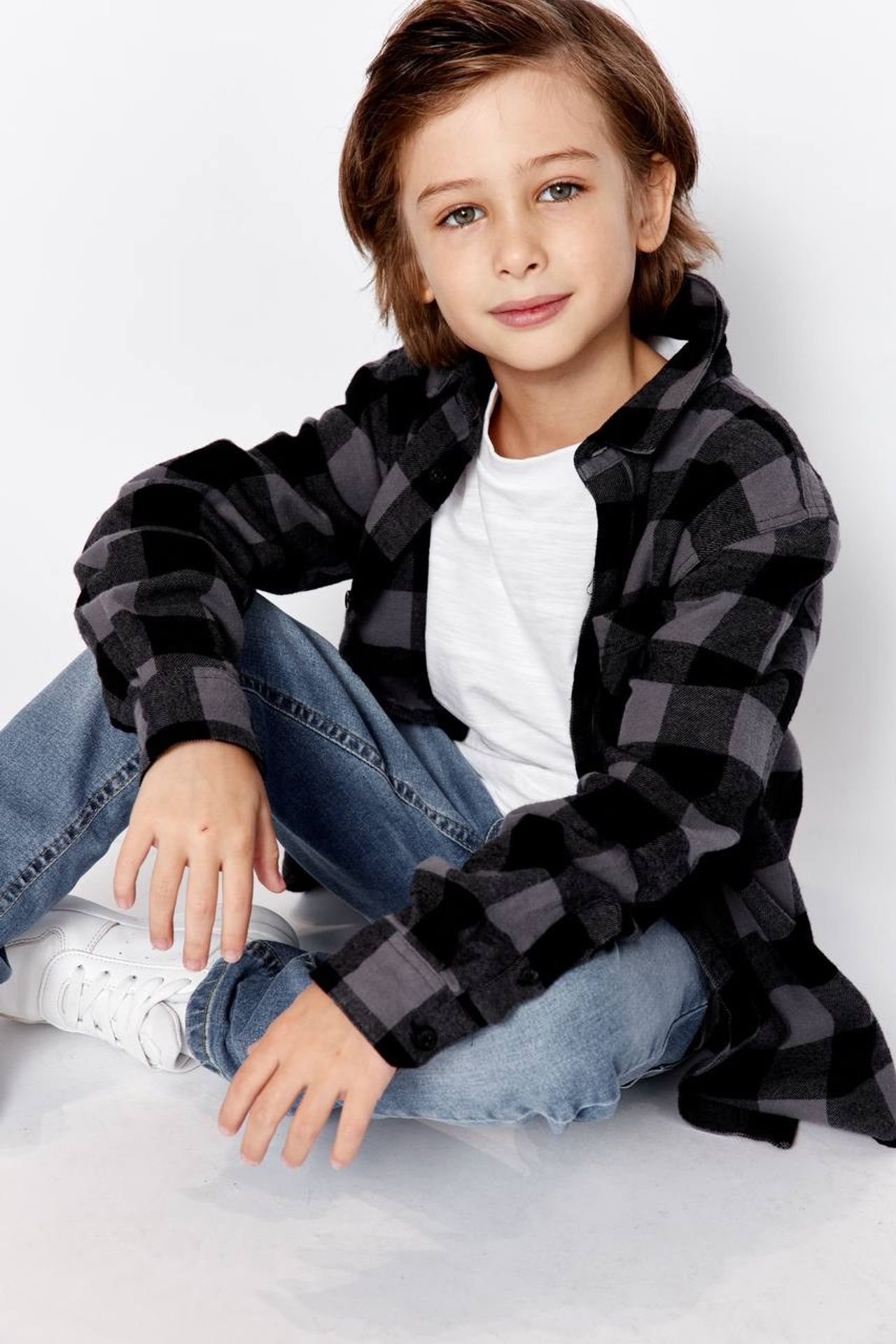 Каталог (5000/час). Gramy-studio: фото, видео, инфографика и 3D визуализация для маркетплейсов