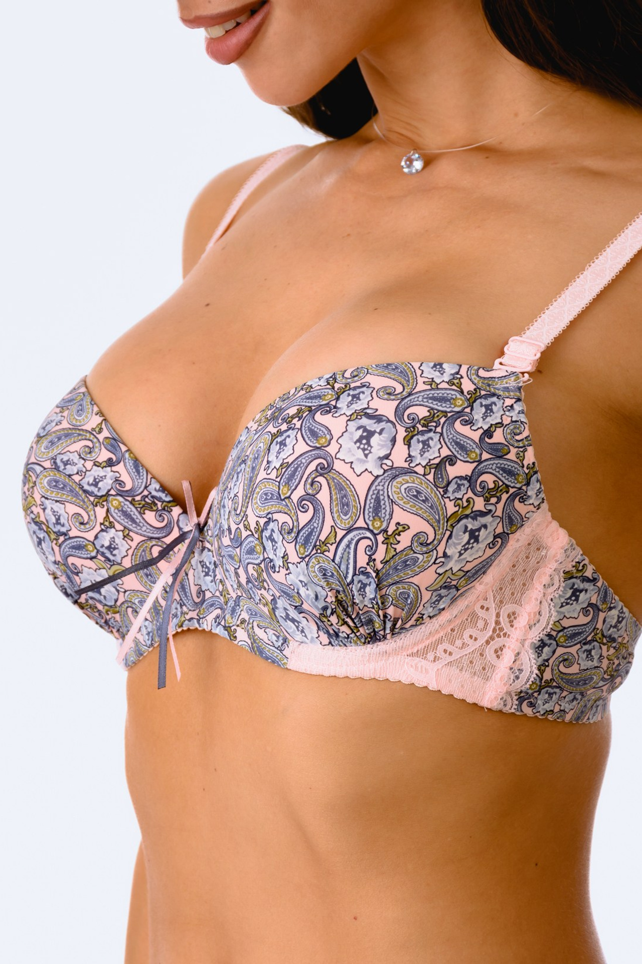 Белье и купальники (6000/час). Gramy-studio: фото, видео, инфографика и 3D визуализация для маркетплейсов