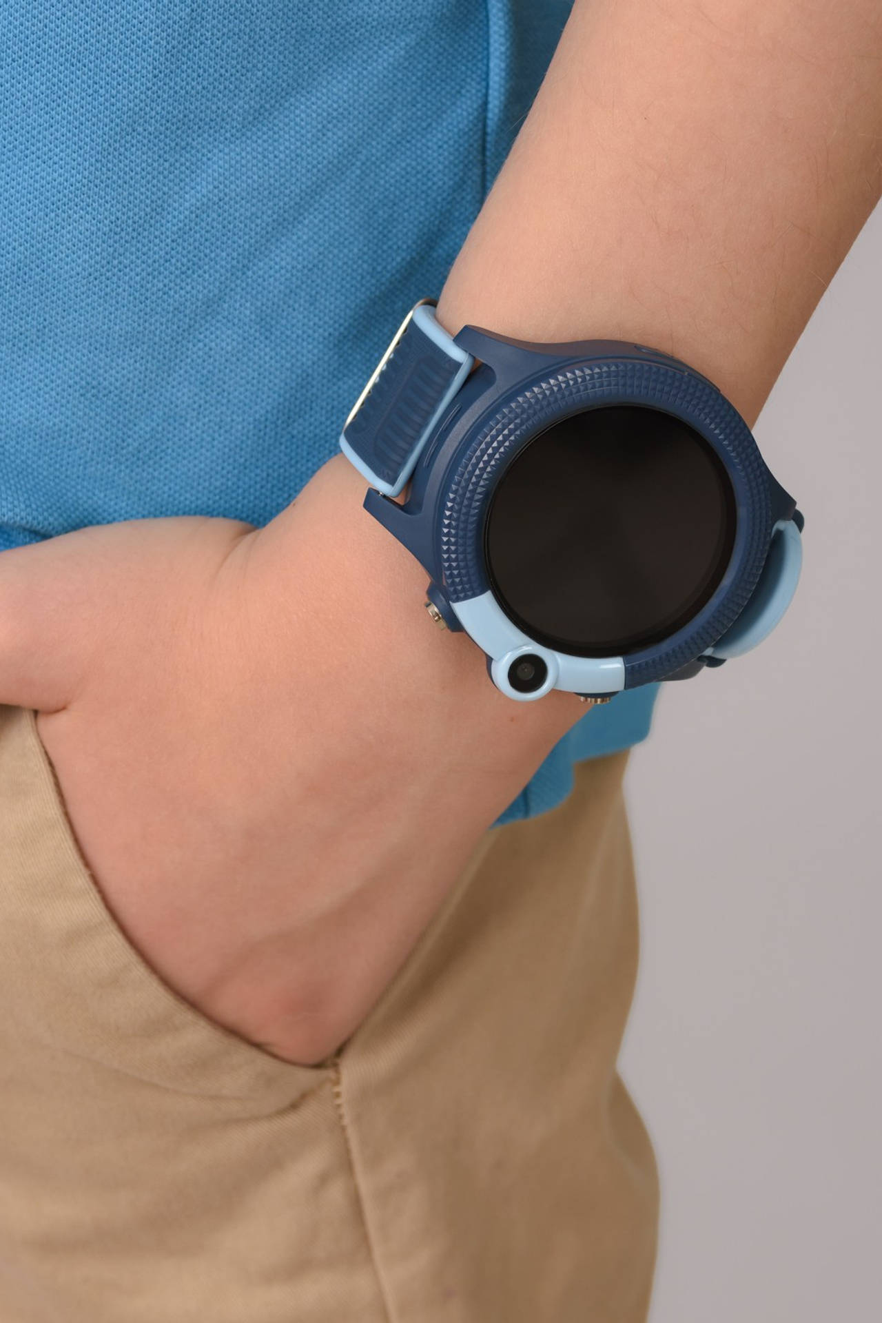 Фотосъемка детской одежды для интернет-магазинов. Gramy-studio: фото, видео, инфографика и 3D визуализация для маркетплейсов