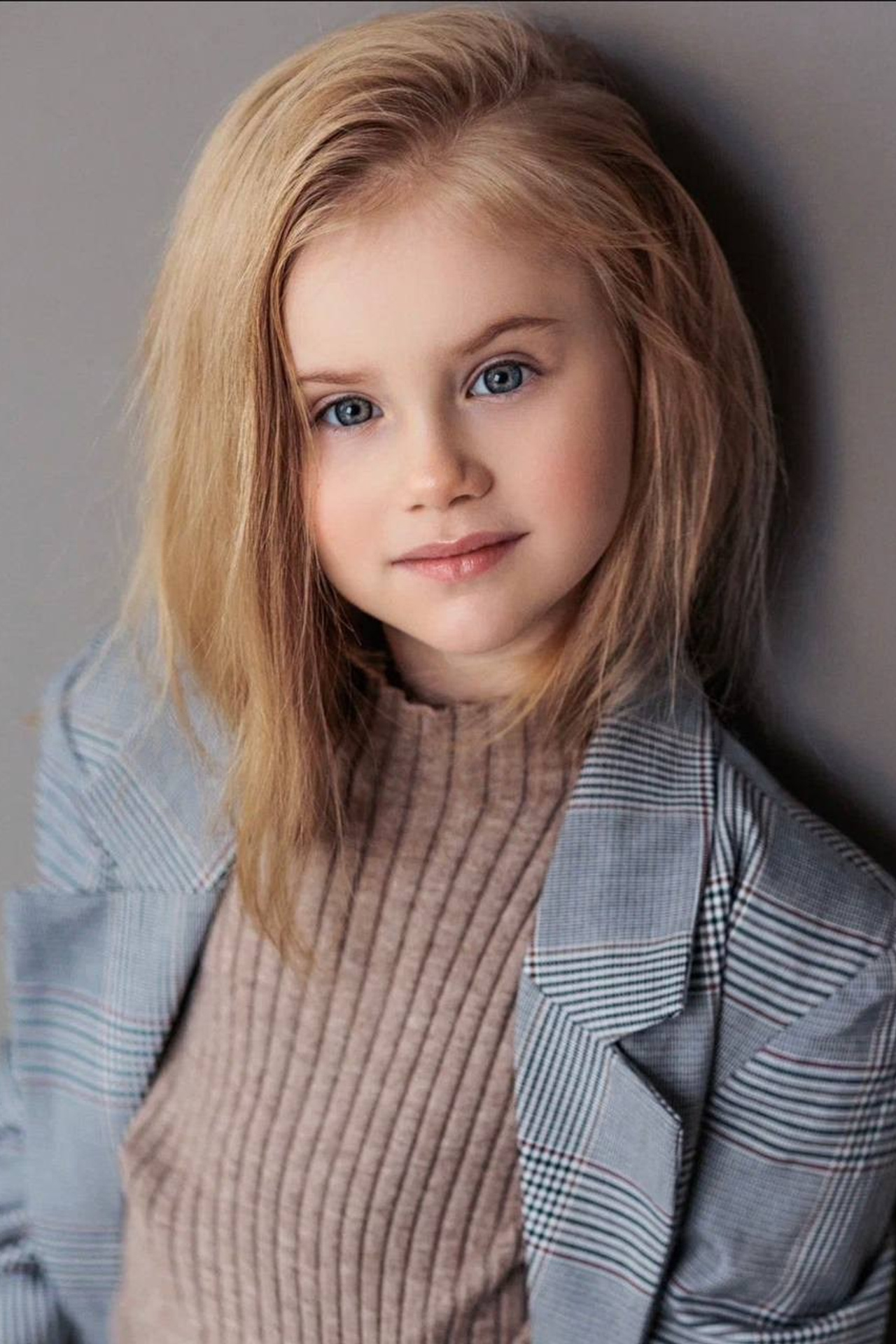 Каталог (4000/час). Gramy-studio: фото, видео, инфографика и 3D визуализация для маркетплейсов