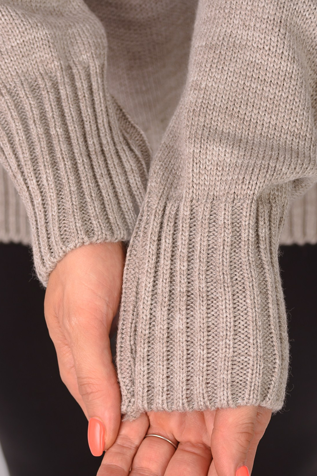 Фотосъемка женской одежды и аксессуаров для маркетплейсов. Gramy-studio: фото, видео, инфографика и 3D визуализация для маркетплейсов