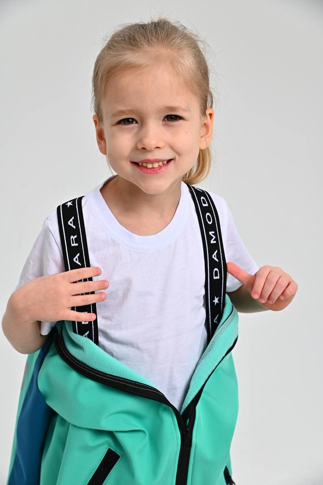 Каталог (3000/час). Gramy-studio: фото, видео, инфографика и 3D визуализация для маркетплейсов