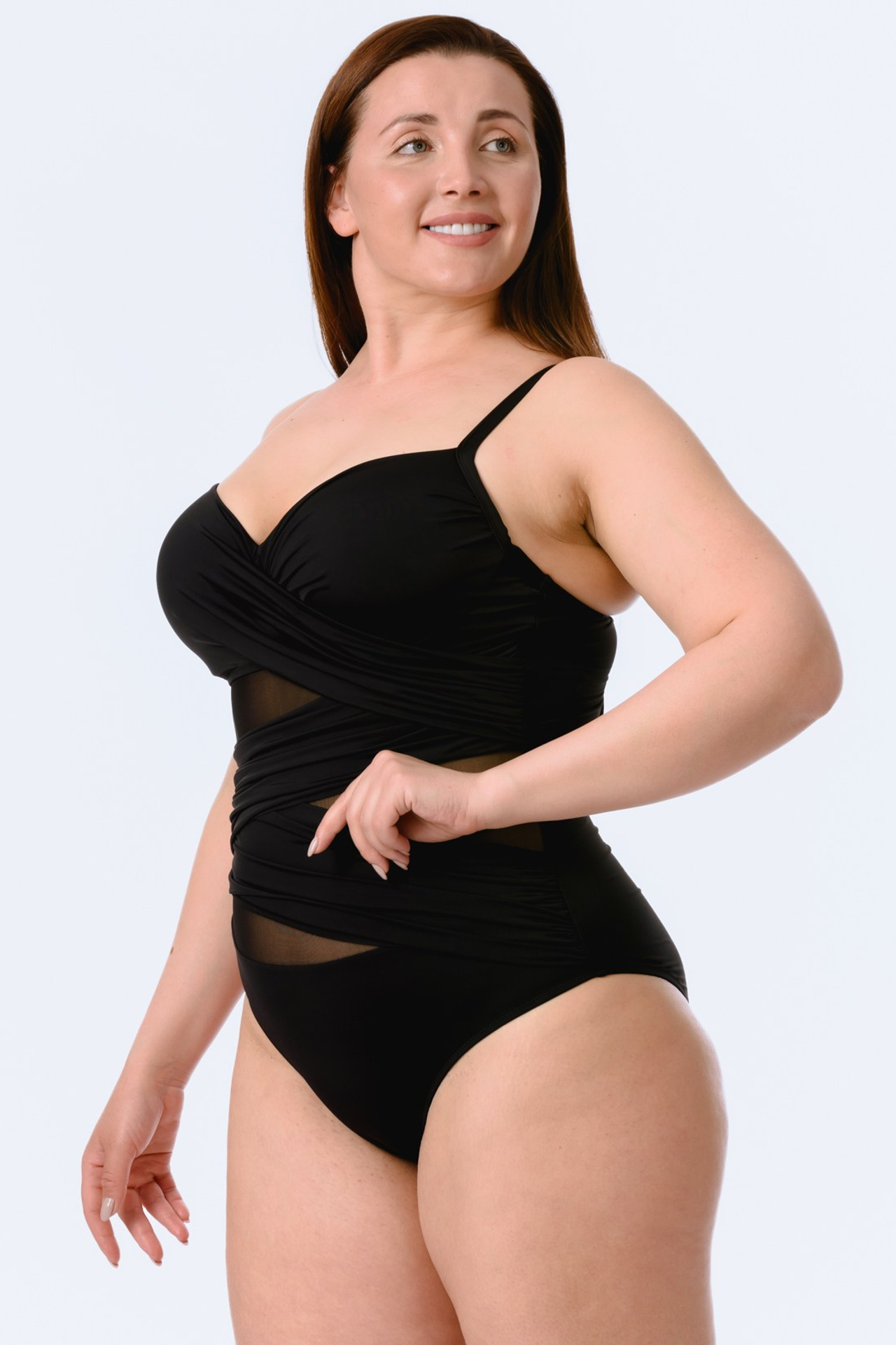 Фотосъемка женской одежды и аксессуаров для маркетплейсов. Gramy-studio: фото, видео, инфографика и 3D визуализация для маркетплейсов