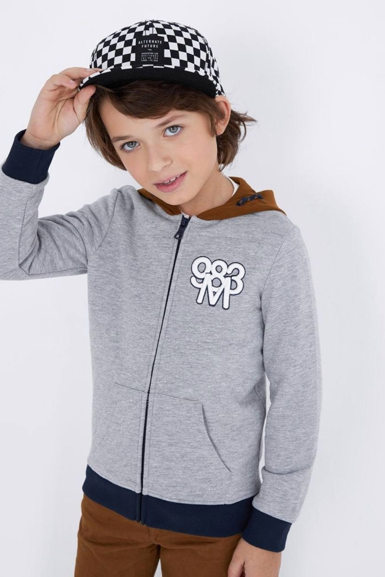 Каталог (5000/час). Gramy-studio: фото, видео, инфографика и 3D визуализация для маркетплейсов