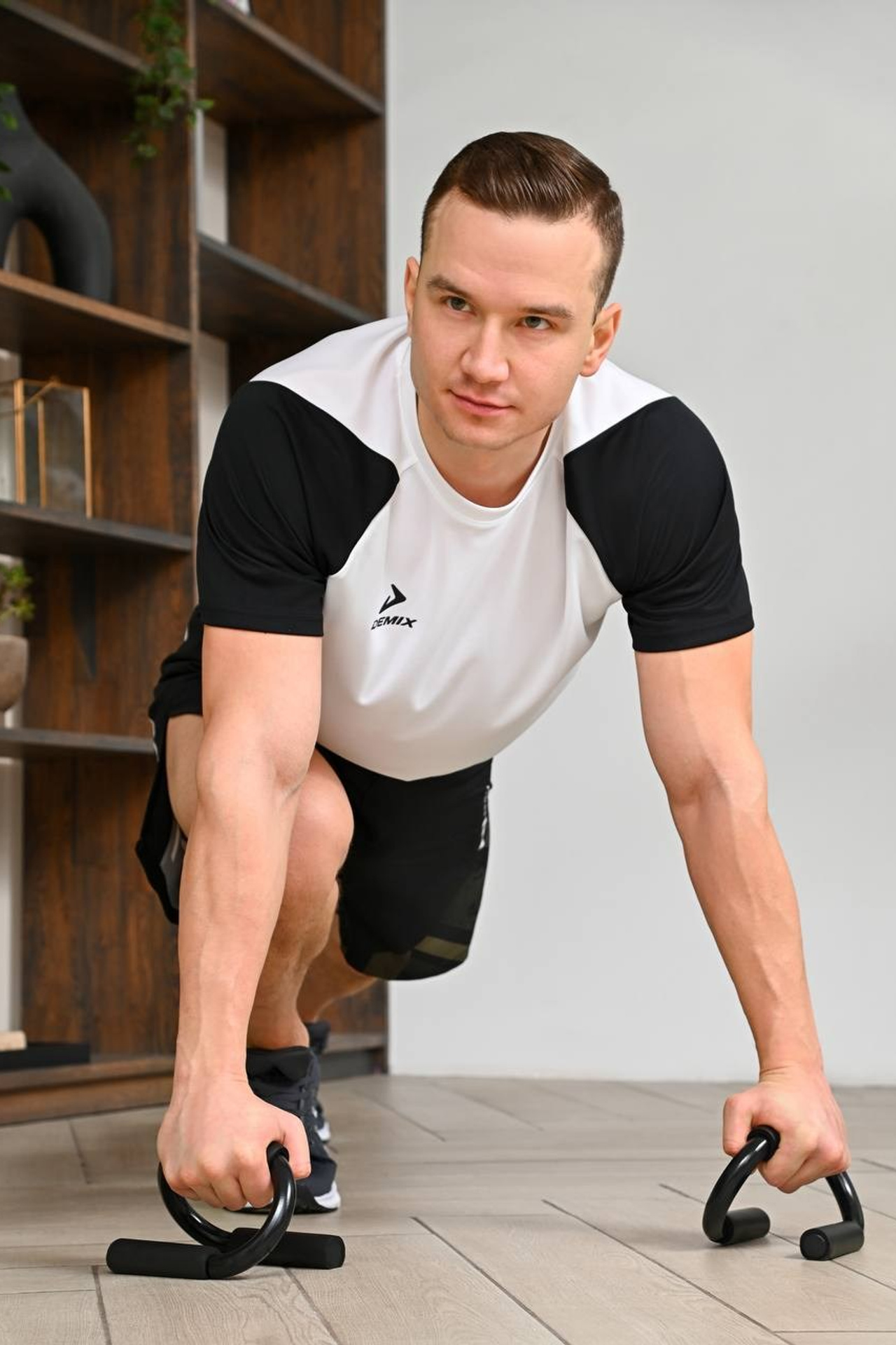 Каталог (5000/час). Gramy-studio: фото, видео, инфографика и 3D визуализация для маркетплейсов