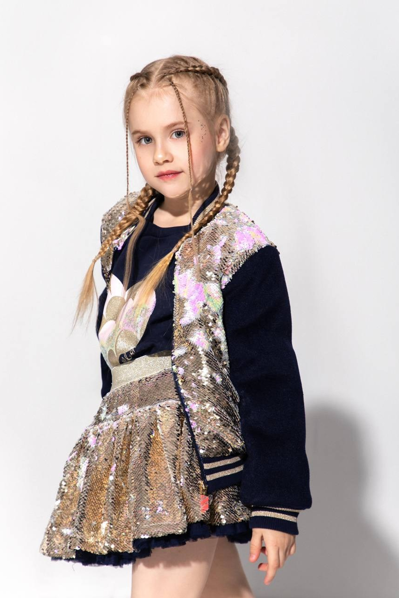 Каталог (4000/час). Gramy-studio: фото, видео, инфографика и 3D визуализация для маркетплейсов