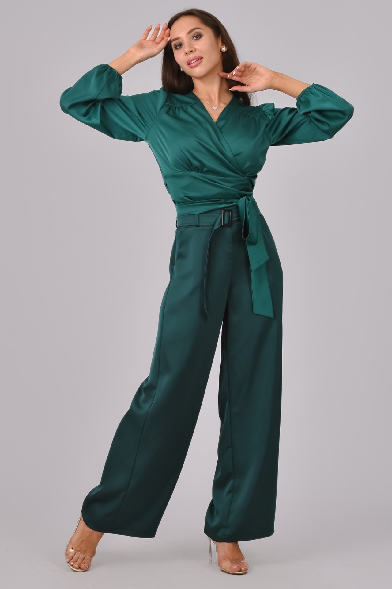 Фотосъемка женской одежды и аксессуаров для маркетплейсов. Gramy-studio: фото, видео, инфографика и 3D визуализация для маркетплейсов