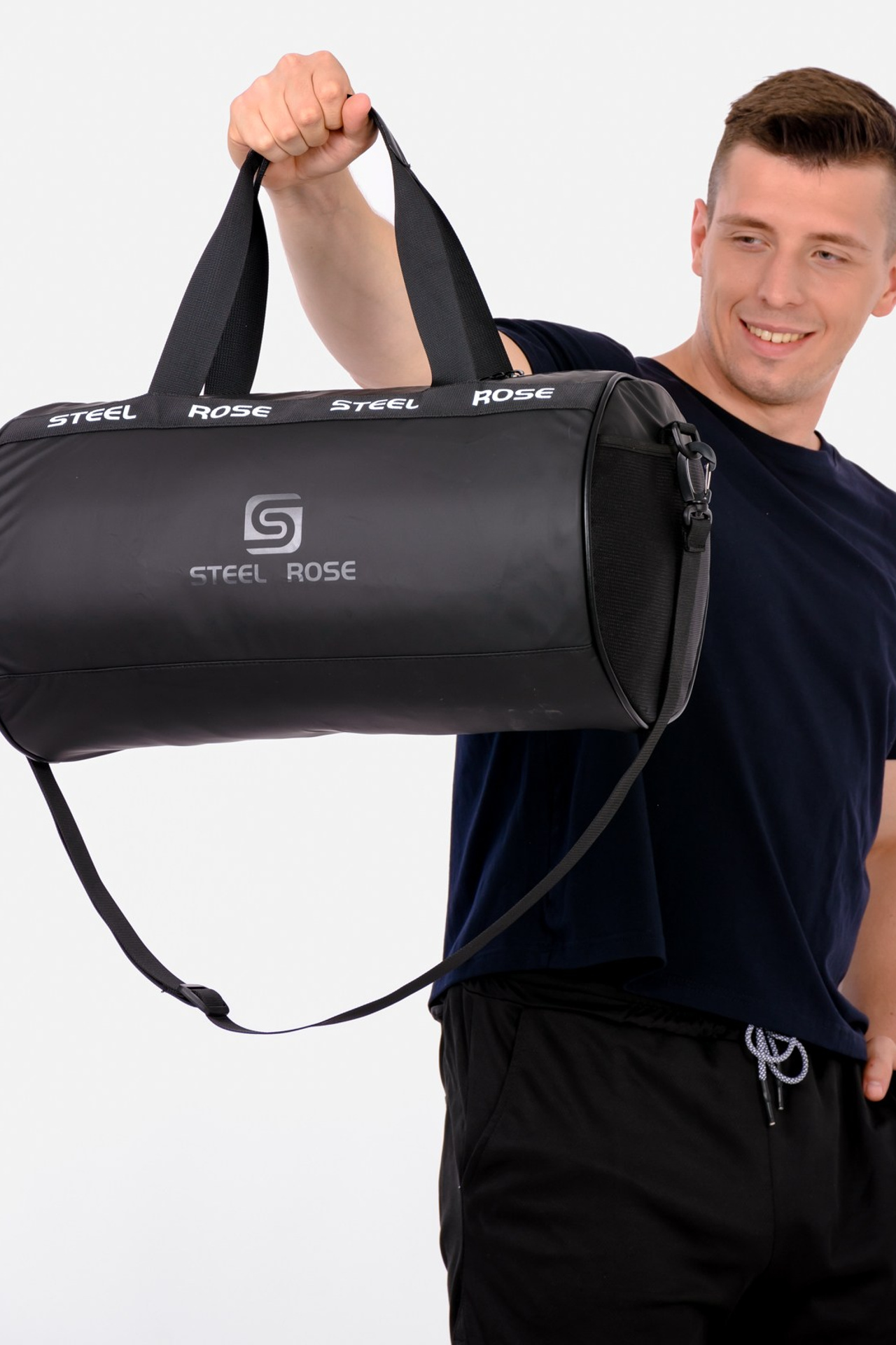 Профессиональная съемка мужской одежды и аксессуаров. Gramy-studio: фото, видео, инфографика и 3D визуализация для маркетплейсов