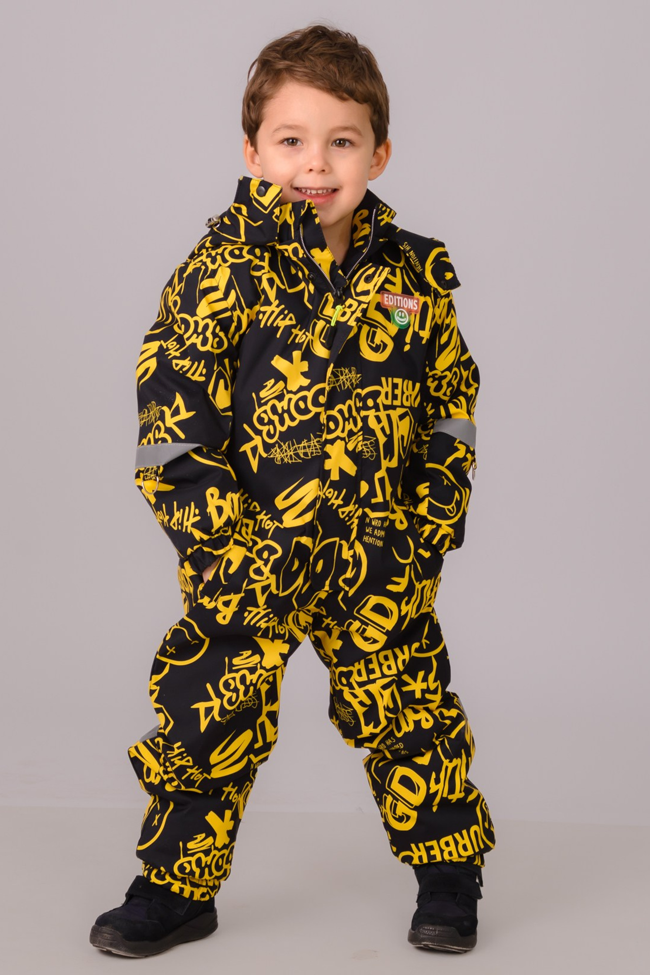 Фотосъемка детской одежды для интернет-магазинов. Gramy-studio: фото, видео, инфографика и 3D визуализация для маркетплейсов