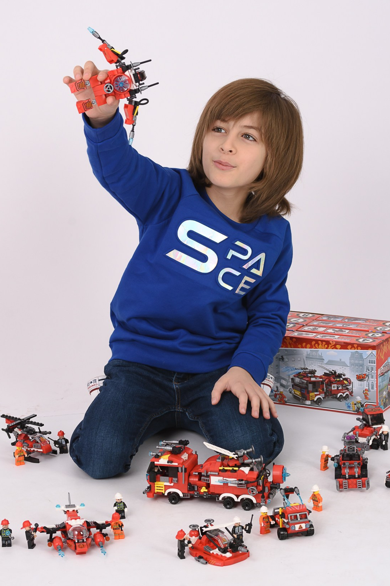 Фотосъемка детской одежды для интернет-магазинов. Gramy-studio: фото, видео, инфографика и 3D визуализация для маркетплейсов