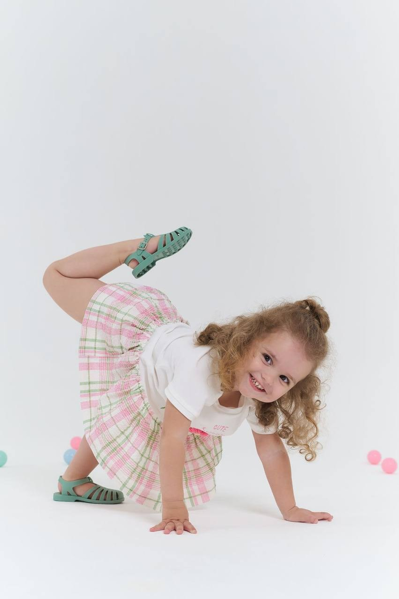 Каталог (4000/час). Gramy-studio: фото, видео, инфографика и 3D визуализация для маркетплейсов