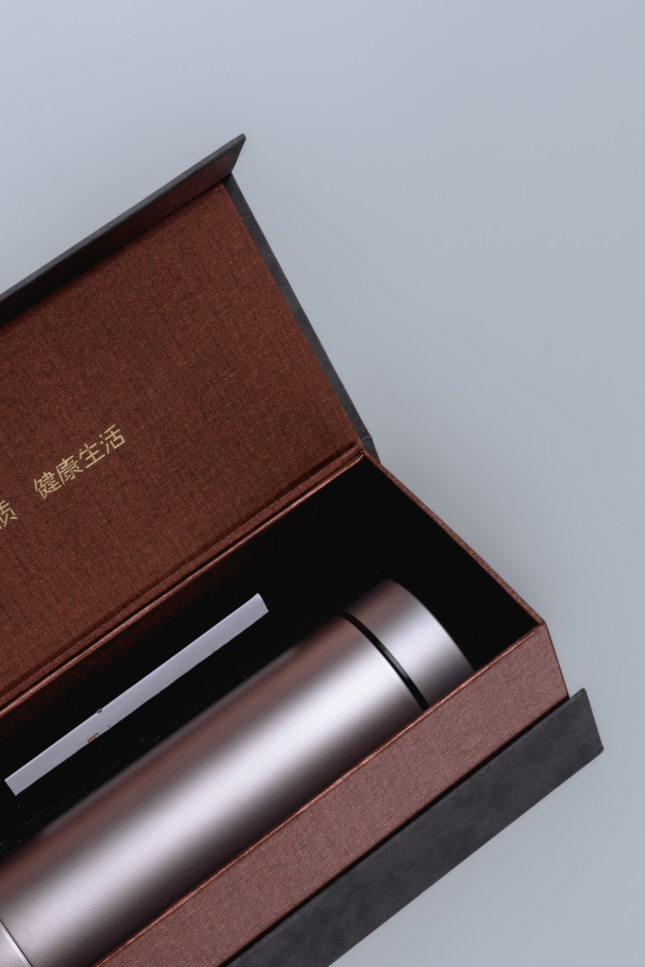 Фото товаров на белом фоне для маркетплейсов. Gramy-studio: фото, видео, инфографика и 3D визуализация для маркетплейсов