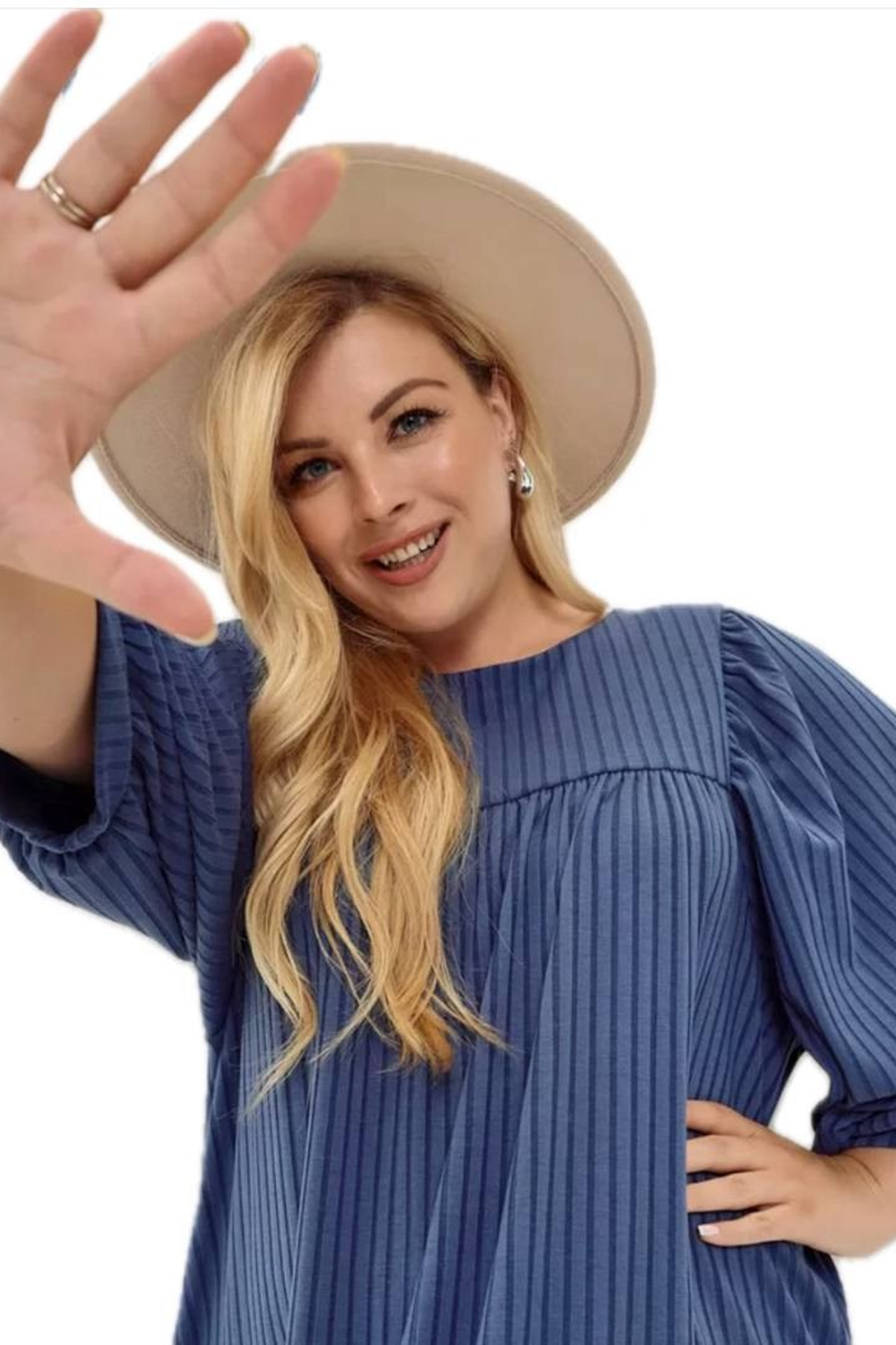 Каталог (9000/час). Gramy-studio: фото, видео, инфографика и 3D визуализация для маркетплейсов