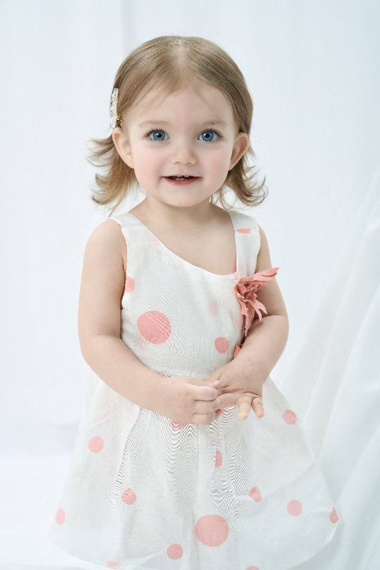 Каталог (4000/час). Gramy-studio: фото, видео, инфографика и 3D визуализация для маркетплейсов