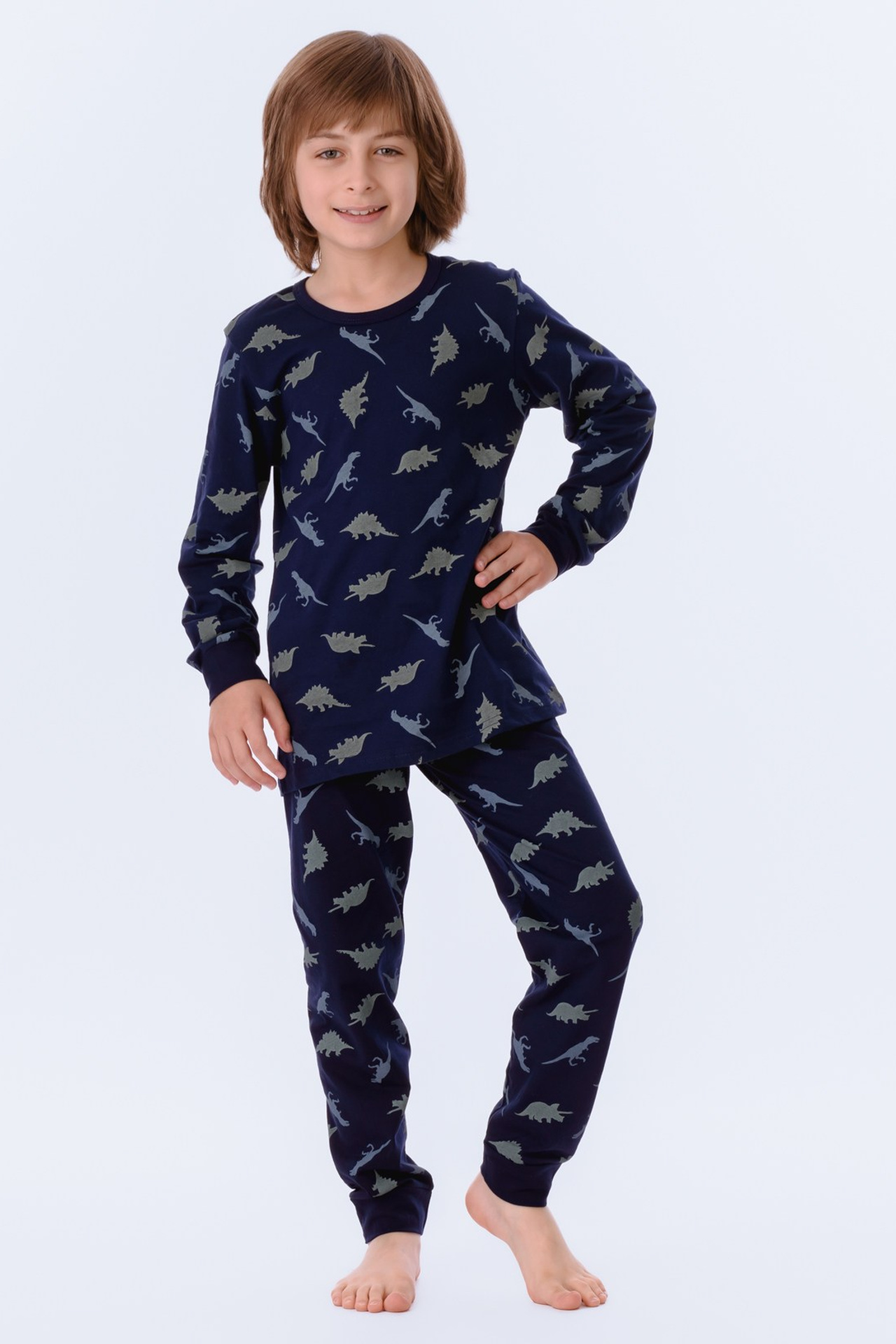 Фотосъемка детской одежды для интернет-магазинов. Gramy-studio: фото, видео, инфографика и 3D визуализация для маркетплейсов