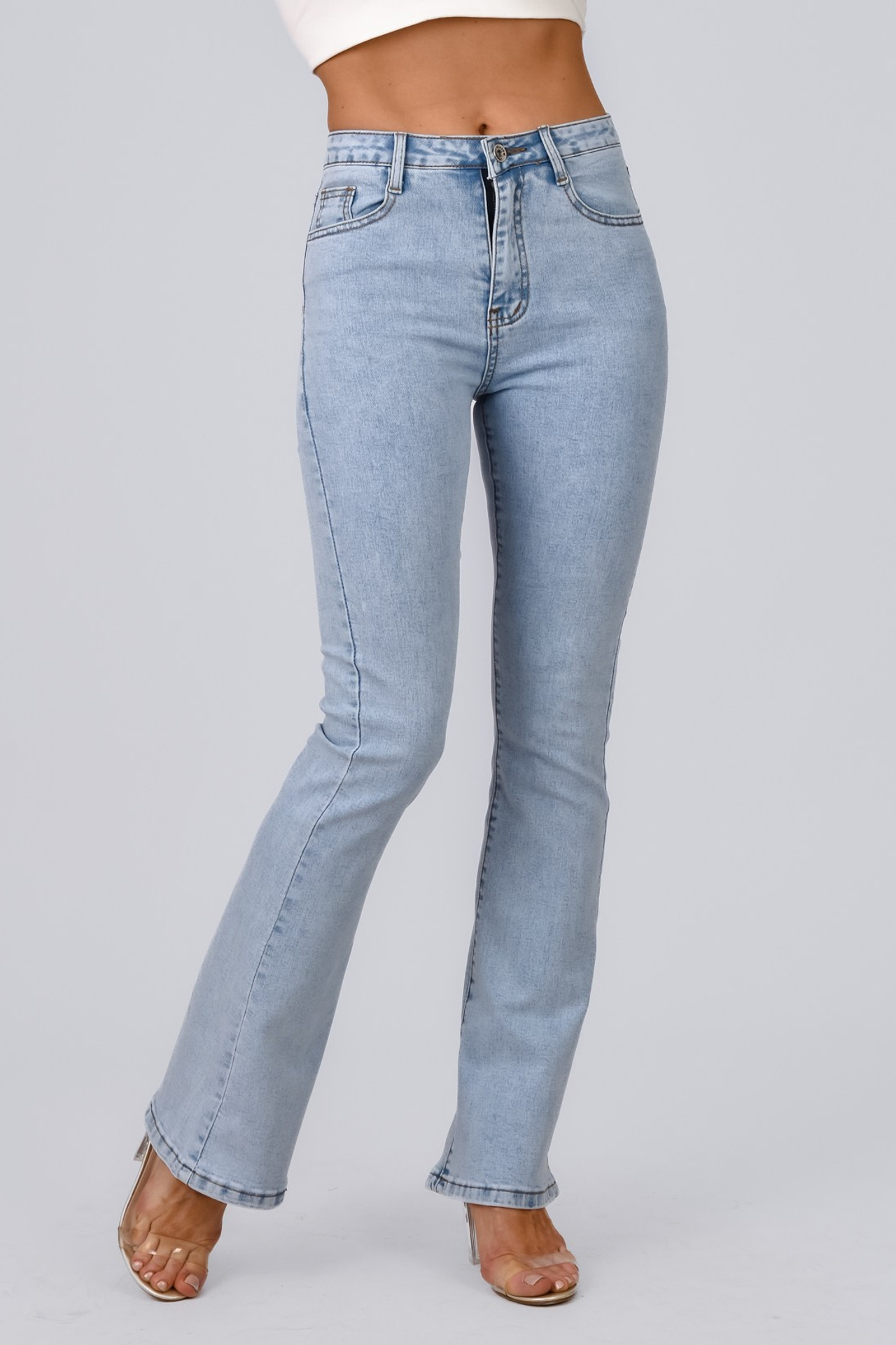 Фотосъемка женской одежды и аксессуаров для маркетплейсов. Gramy-studio: фото, видео, инфографика и 3D визуализация для маркетплейсов