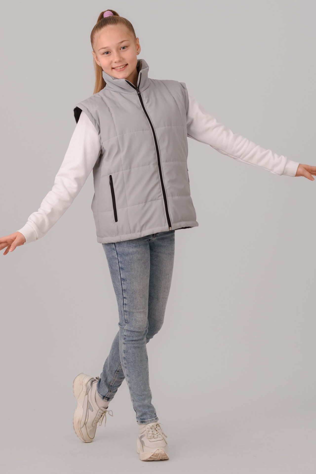 Фотосъемка детской одежды для интернет-магазинов. Gramy-studio: фото, видео, инфографика и 3D визуализация для маркетплейсов