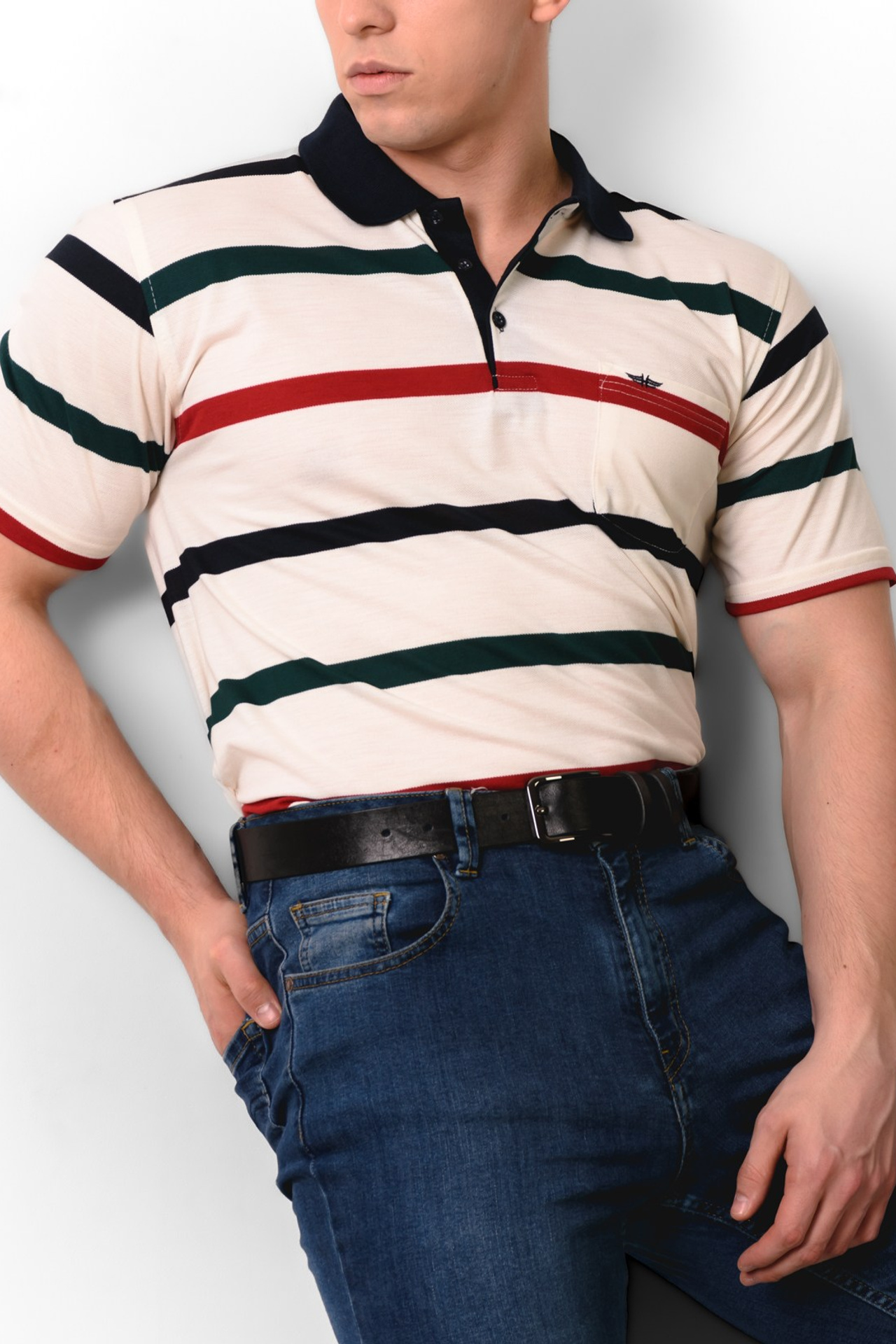 Профессиональная съемка мужской одежды и аксессуаров. Gramy-studio: фото, видео, инфографика и 3D визуализация для маркетплейсов