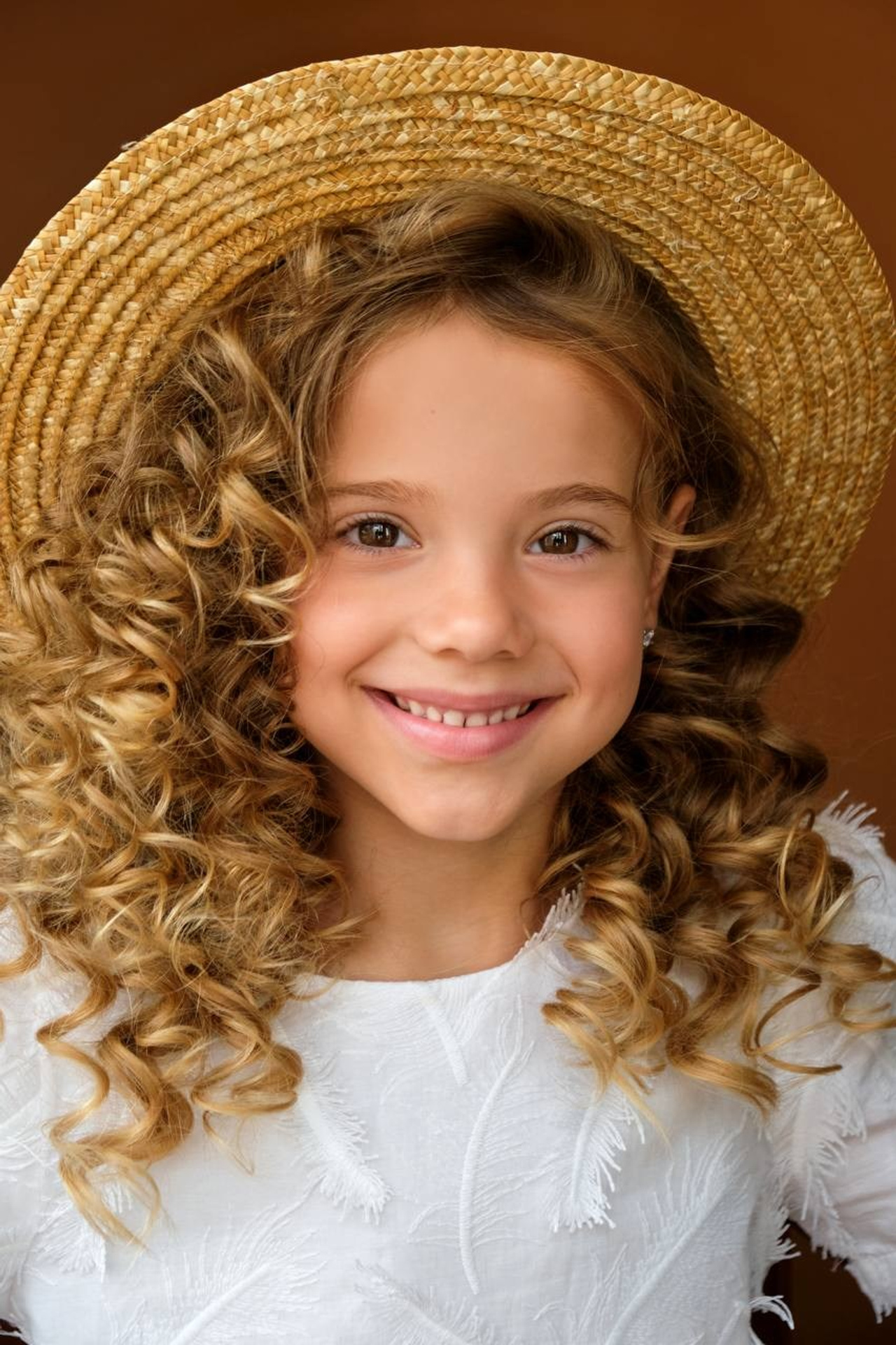 Каталог (6000/час). Gramy-studio: фото, видео, инфографика и 3D визуализация для маркетплейсов